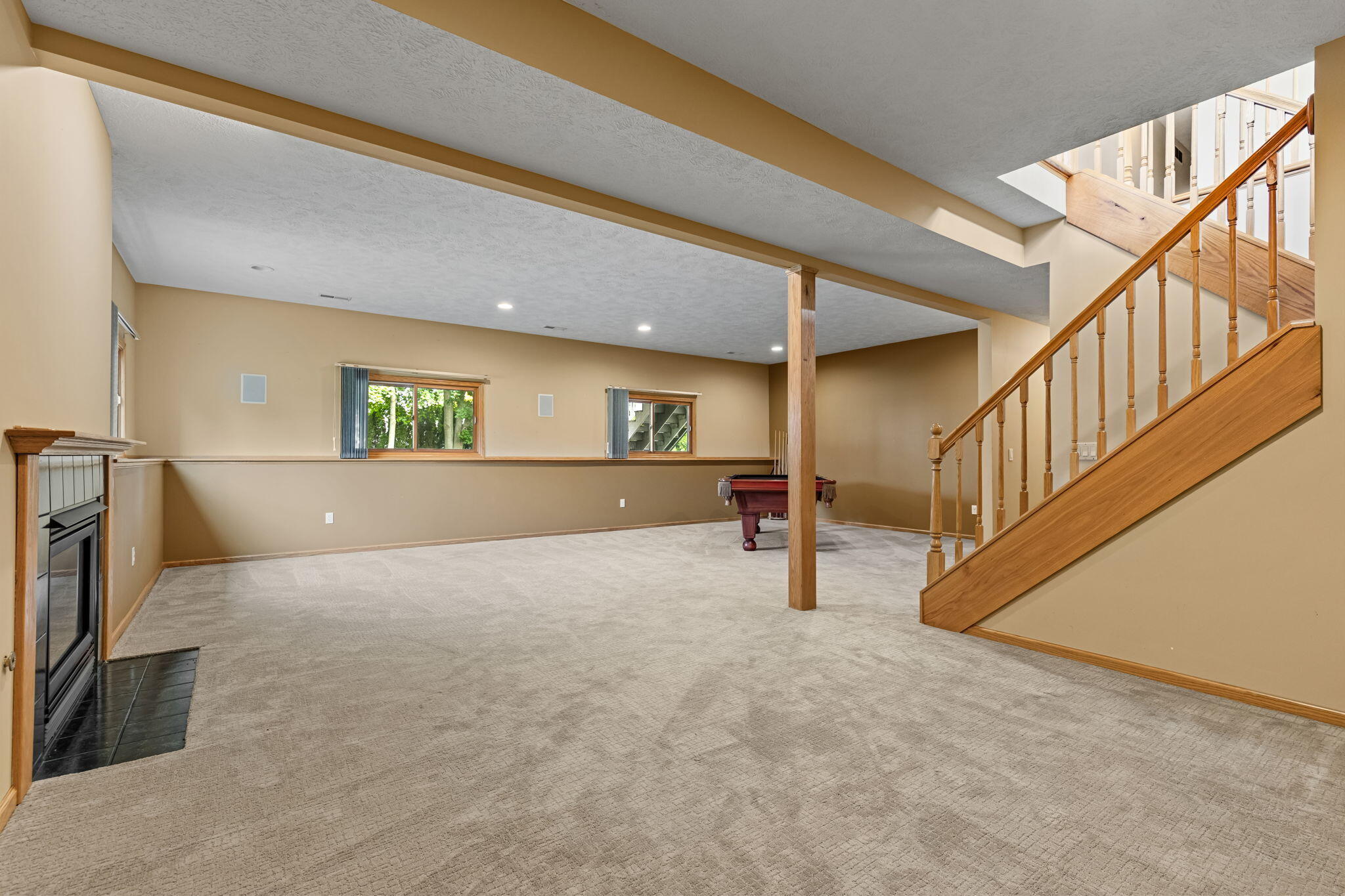 2901 Hoogewind Drive NW Grand Rapids MI 49544
