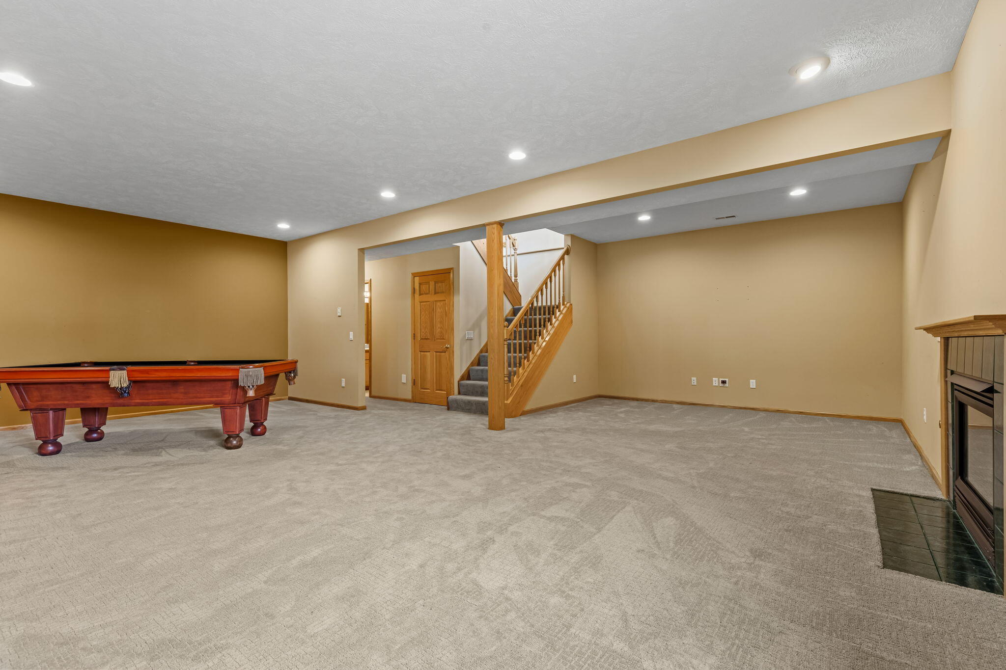2901 Hoogewind Drive NW Grand Rapids MI 49544
