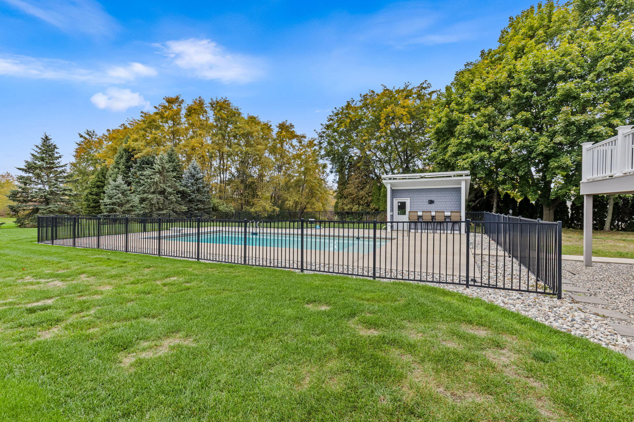2901 Hoogewind Drive NW Grand Rapids MI 49544
