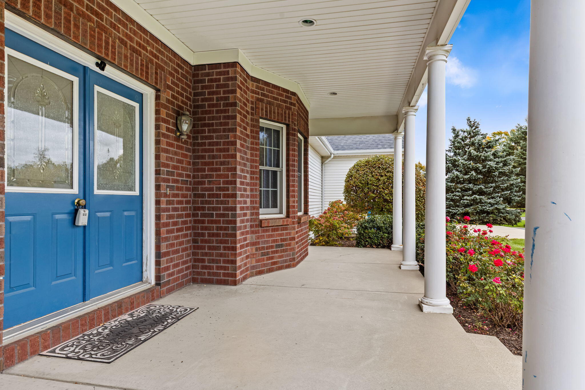 2901 Hoogewind Drive NW Grand Rapids MI 49544