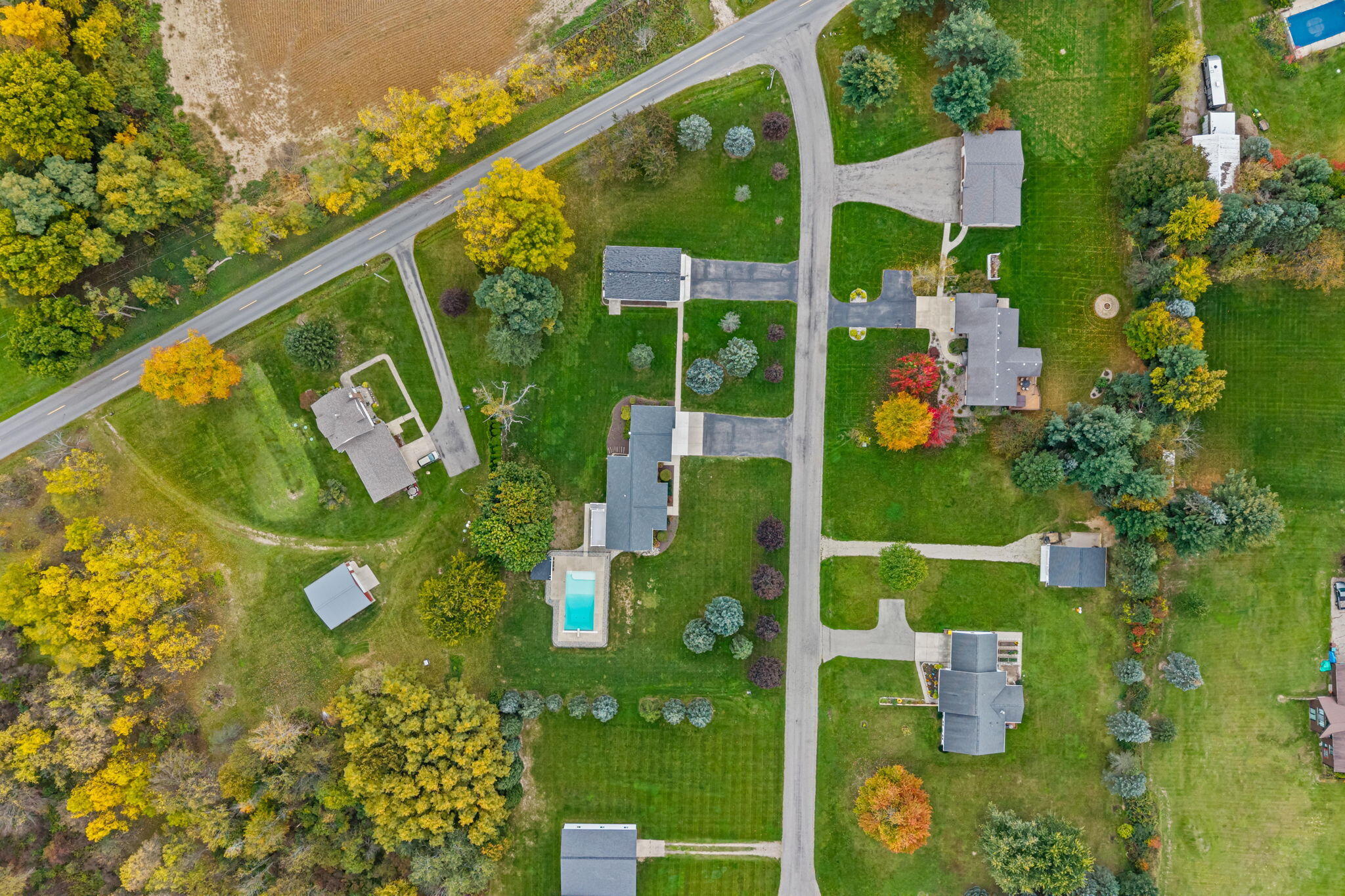 2901 Hoogewind Drive NW Grand Rapids MI 49544