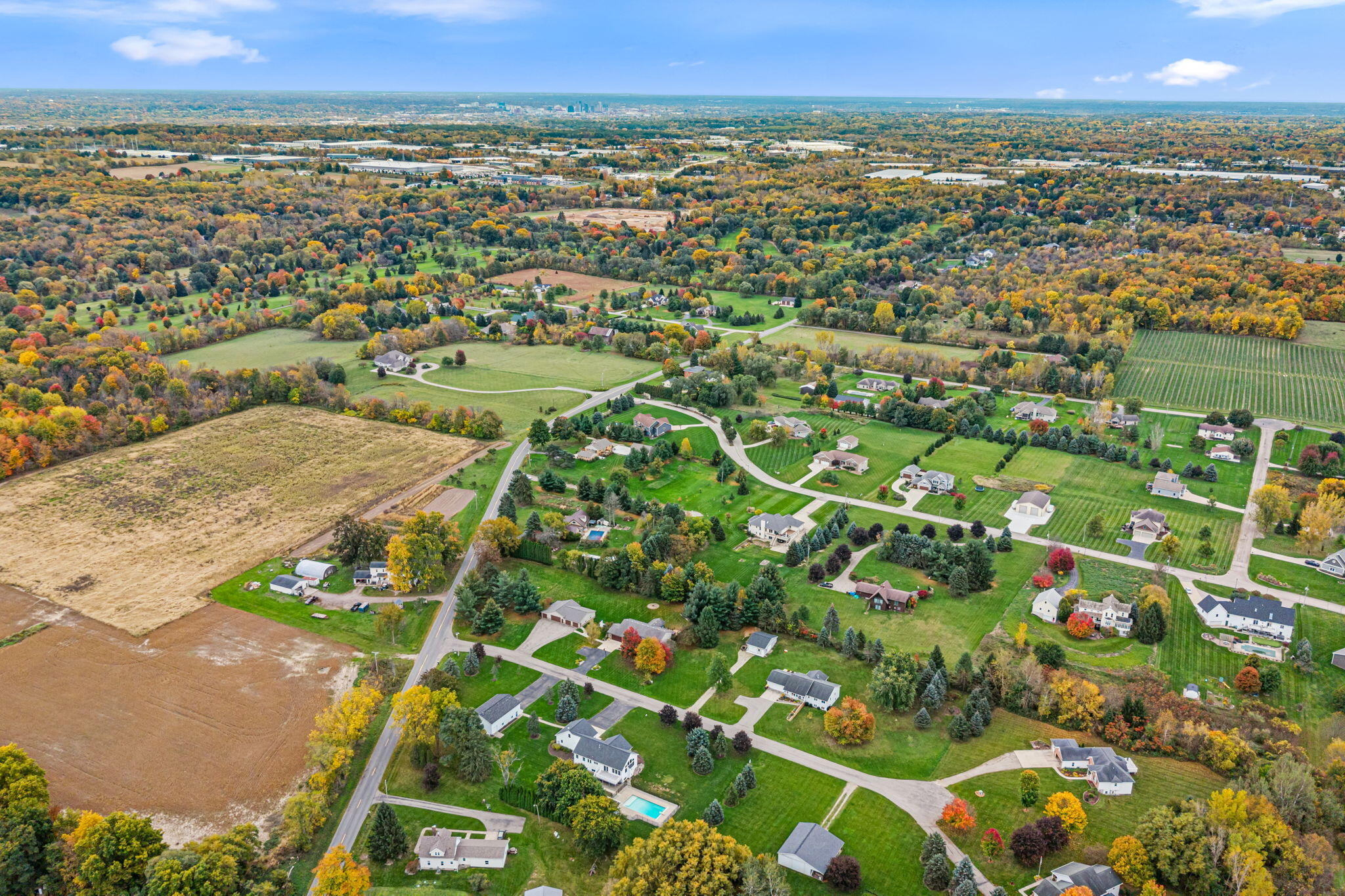 2901 Hoogewind Drive NW Grand Rapids MI 49544