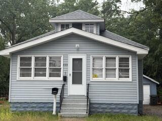 889 Fleming Avenue Muskegon MI 49442