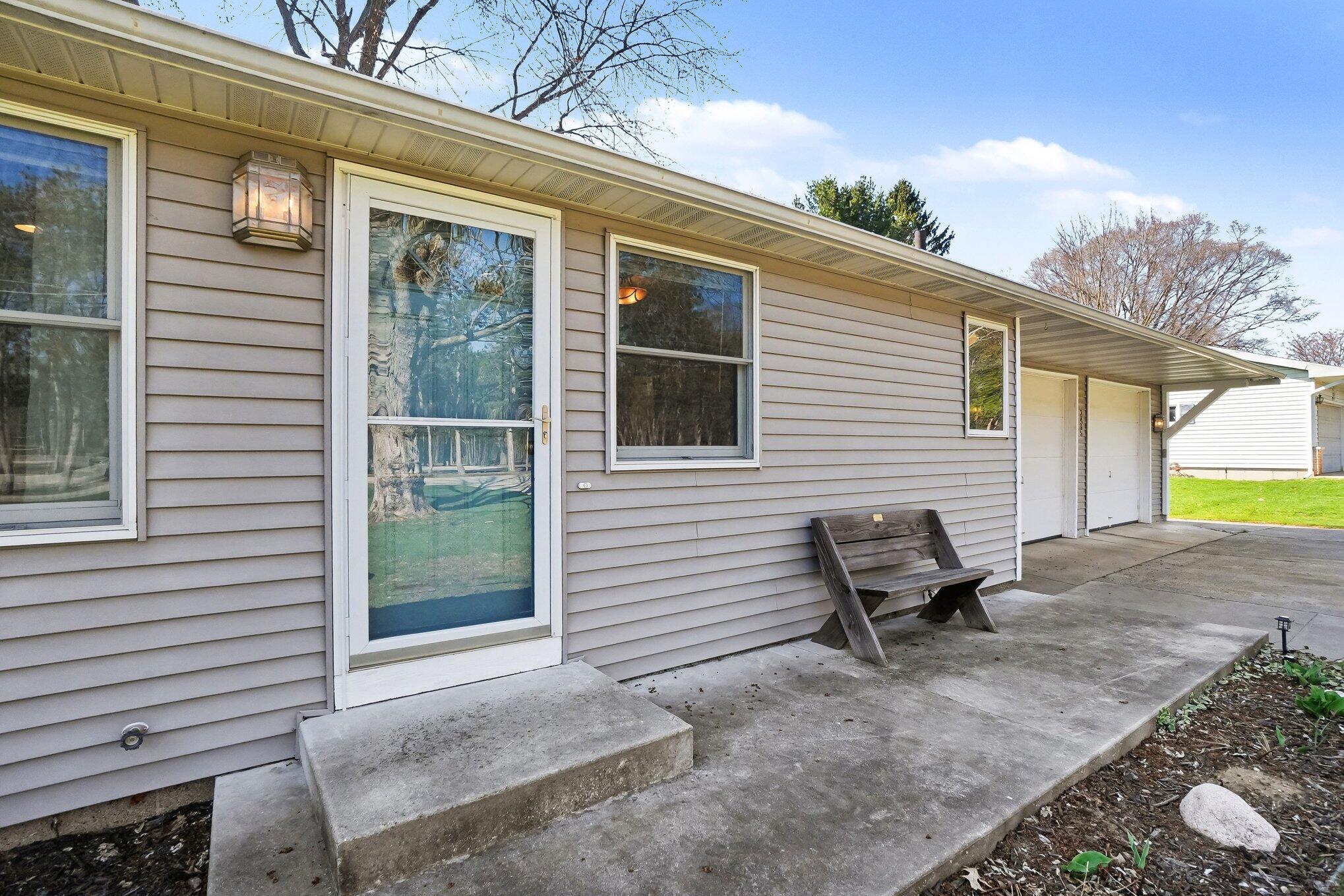 2435 Lilac Avenue Holland MI 49424