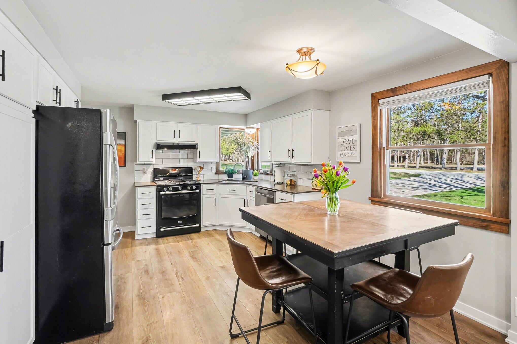 2435 Lilac Avenue Holland MI 49424