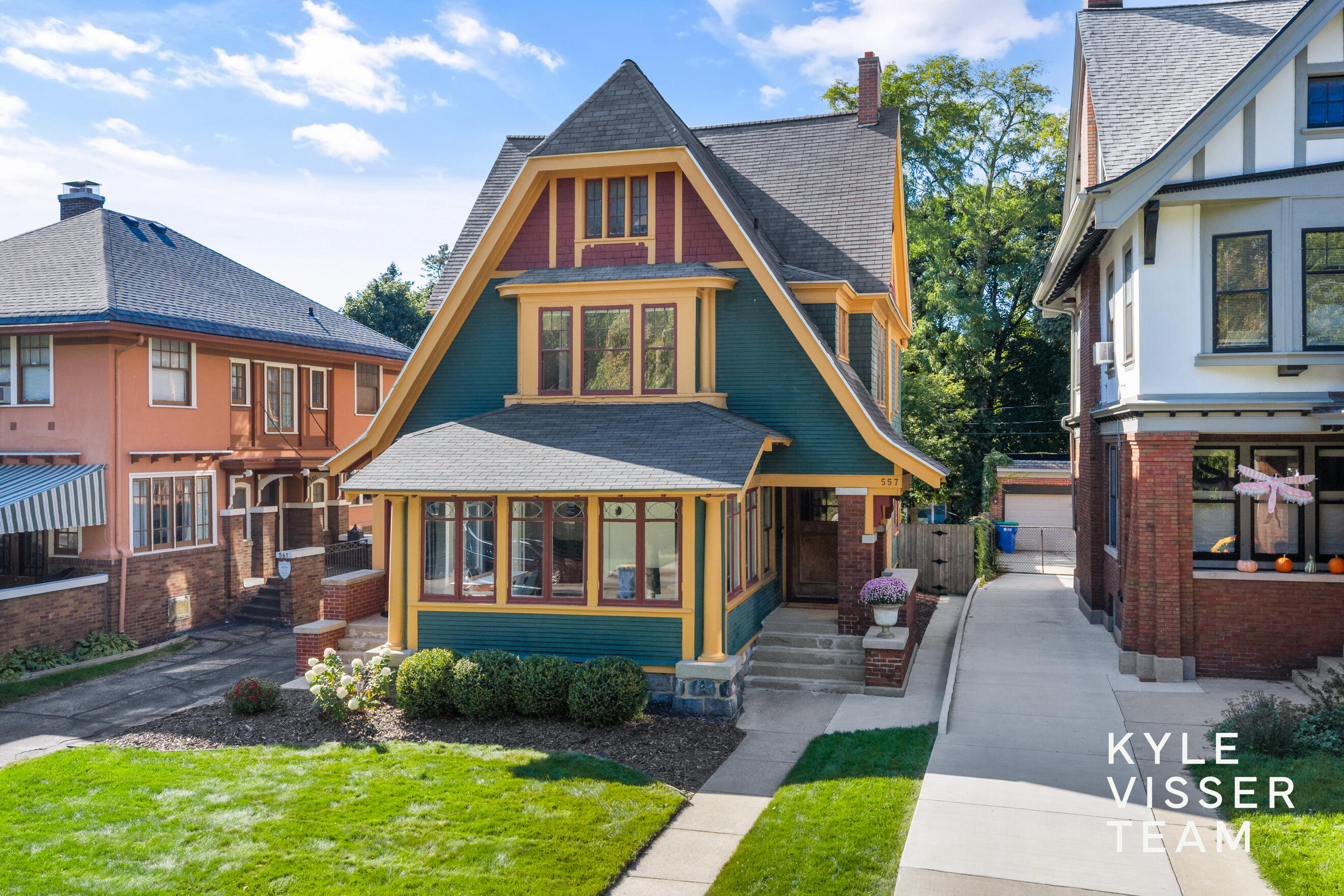 557 Madison Avenue SE Grand Rapids MI 49503