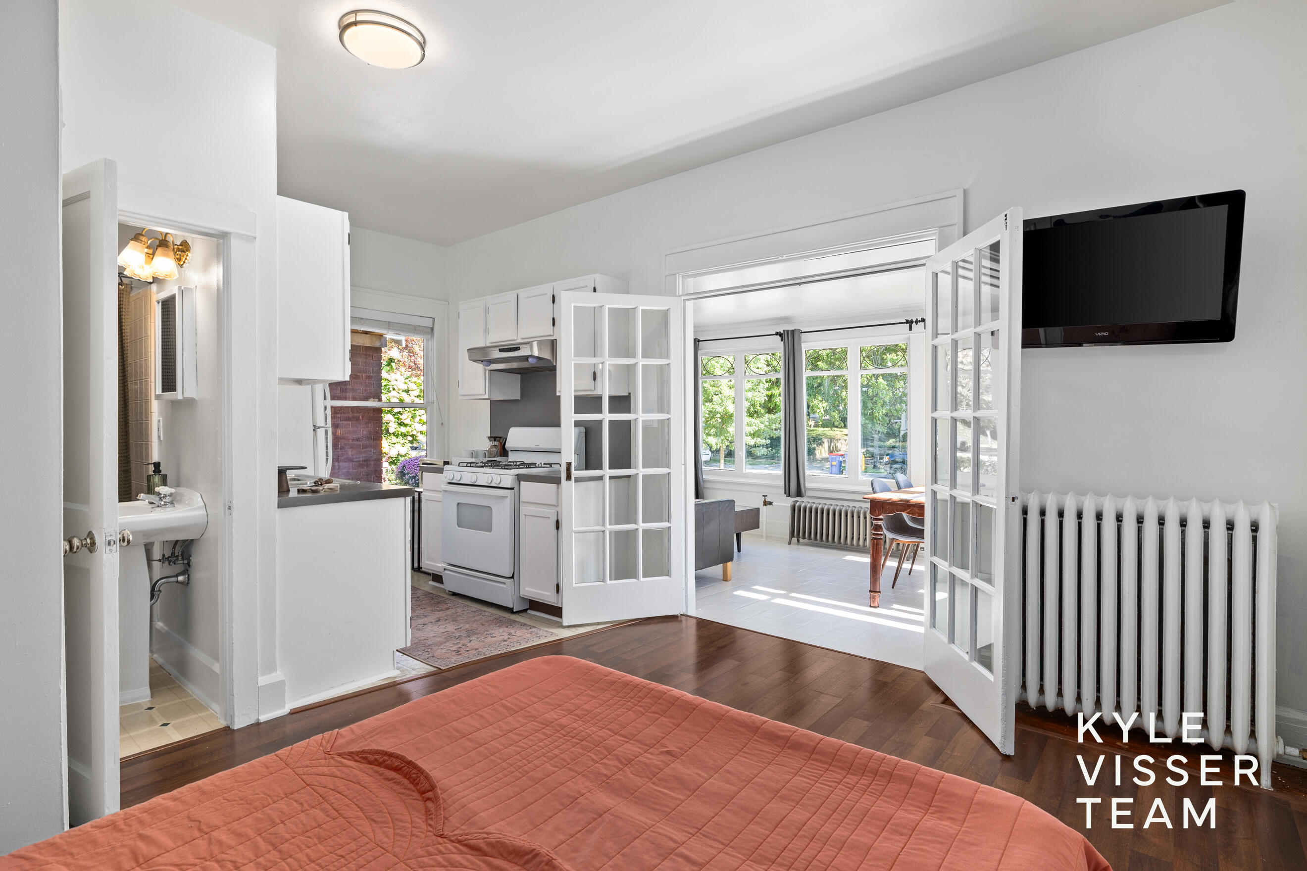 557 Madison Avenue SE Grand Rapids MI 49503