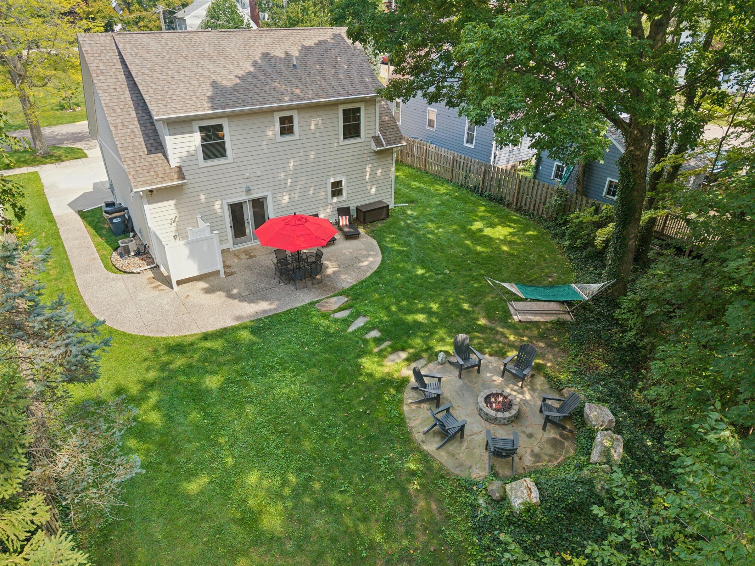 758 Michigan Avenue South Haven MI 49090