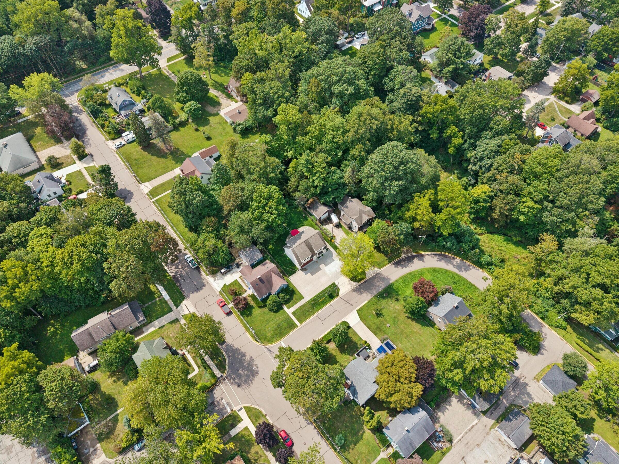 758 Michigan Avenue South Haven MI 49090