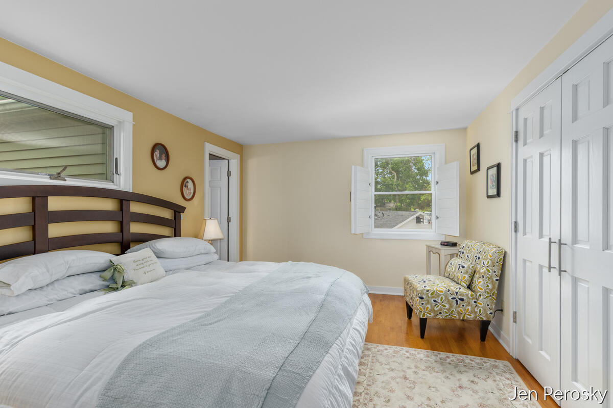 1646 Laurel Avenue SE Grand Rapids MI 49506