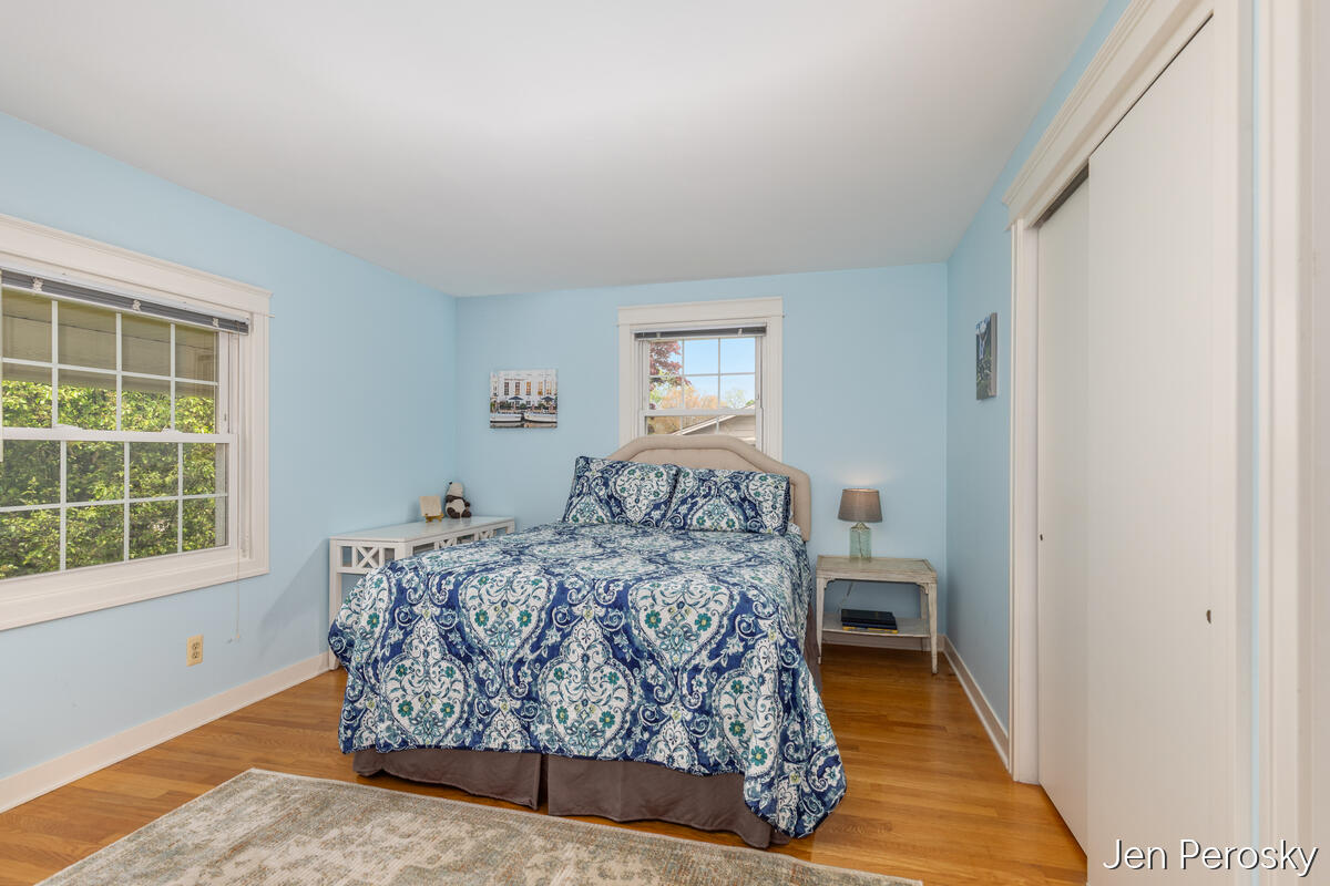 1646 Laurel Avenue SE Grand Rapids MI 49506