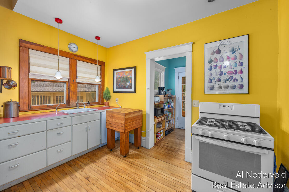 218 Wellington Avenue SE Grand Rapids MI 49506