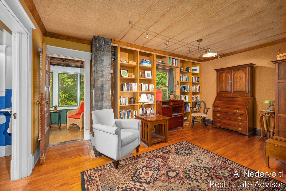 218 Wellington Avenue SE Grand Rapids MI 49506