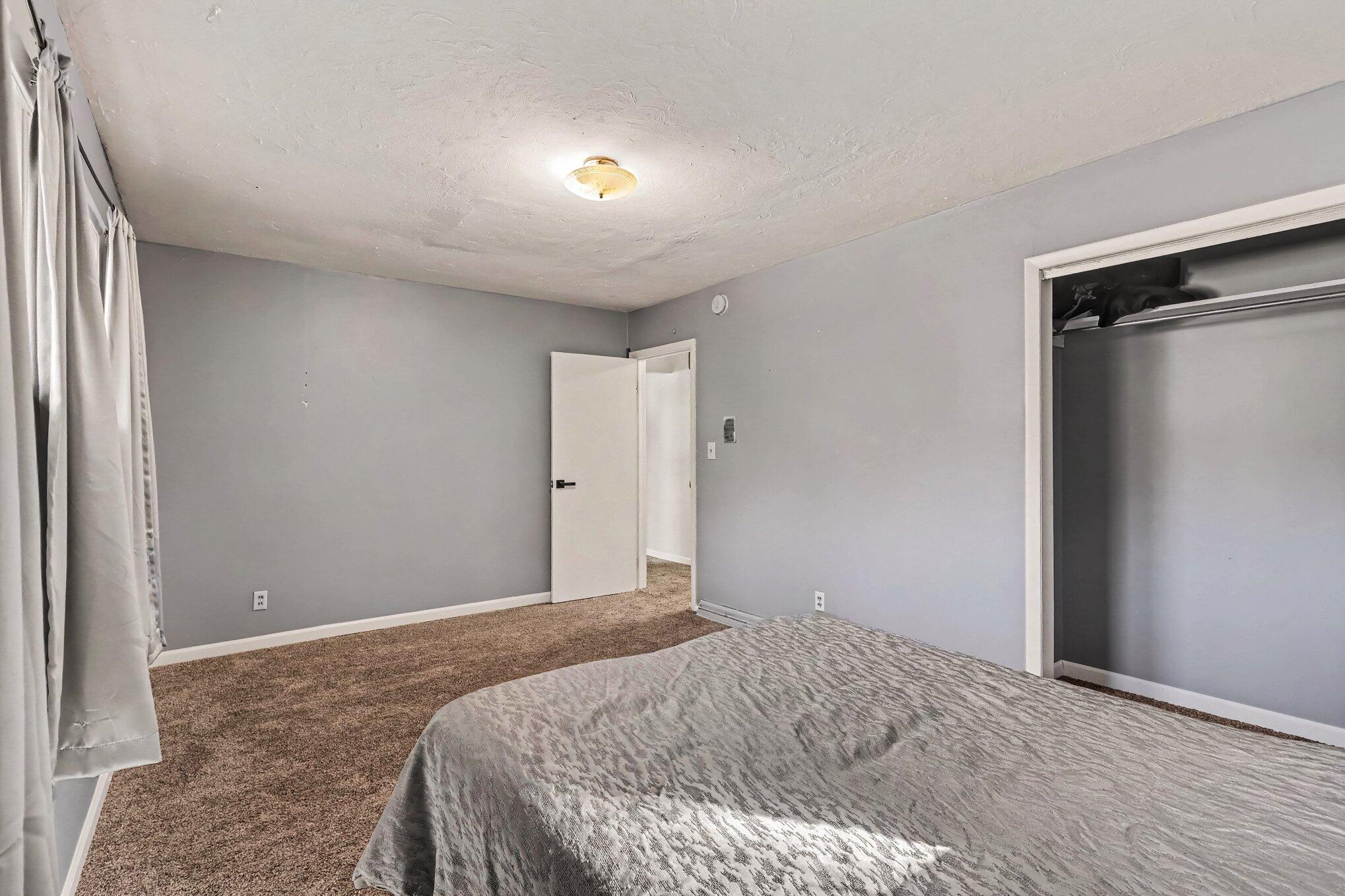5752 Davis Road Muskegon MI 49441