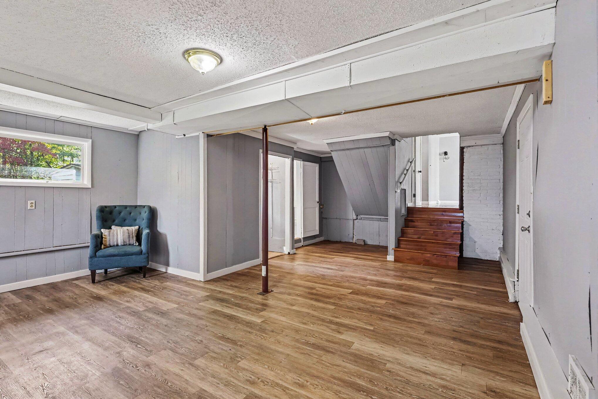 5752 Davis Road Muskegon MI 49441