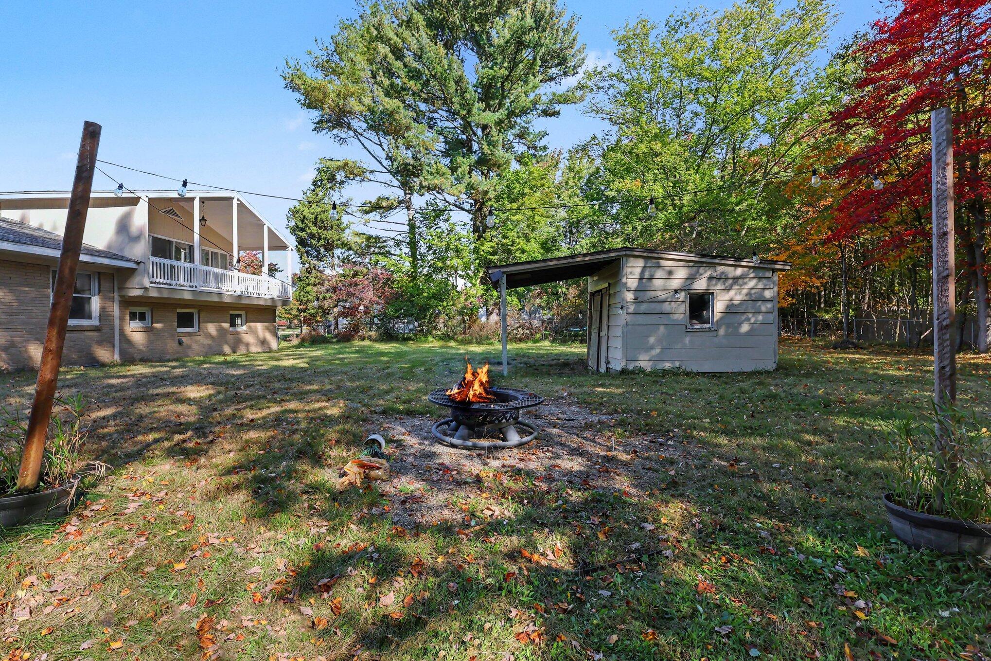 5752 Davis Road Muskegon MI 49441