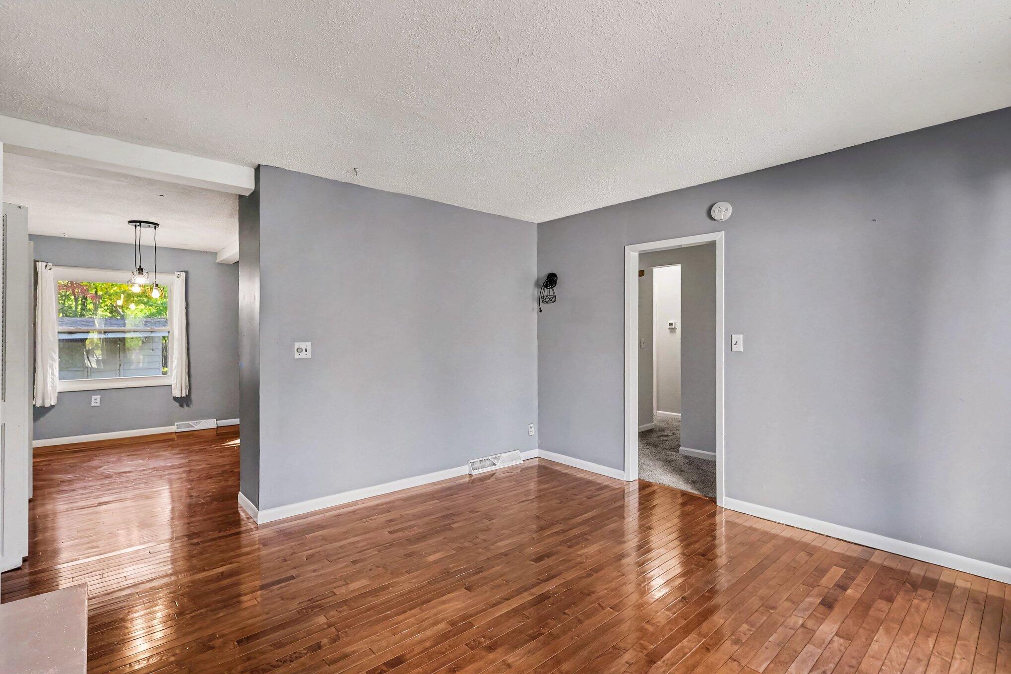5752 Davis Road Muskegon MI 49441