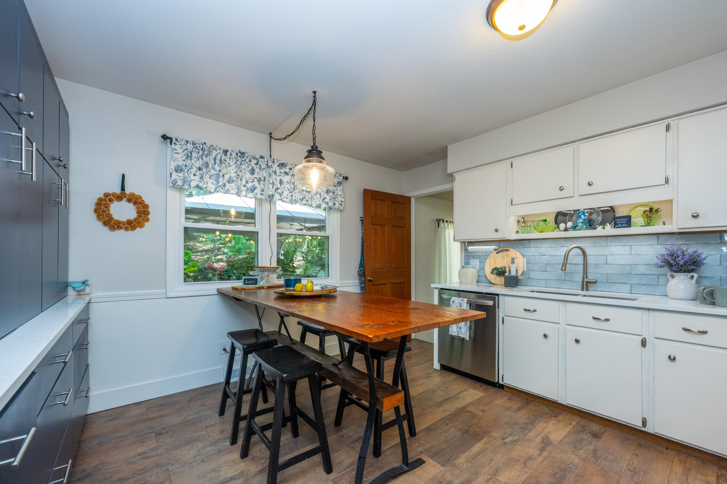 2240 Pleasant Hill Drive Norton Shores MI 49441
