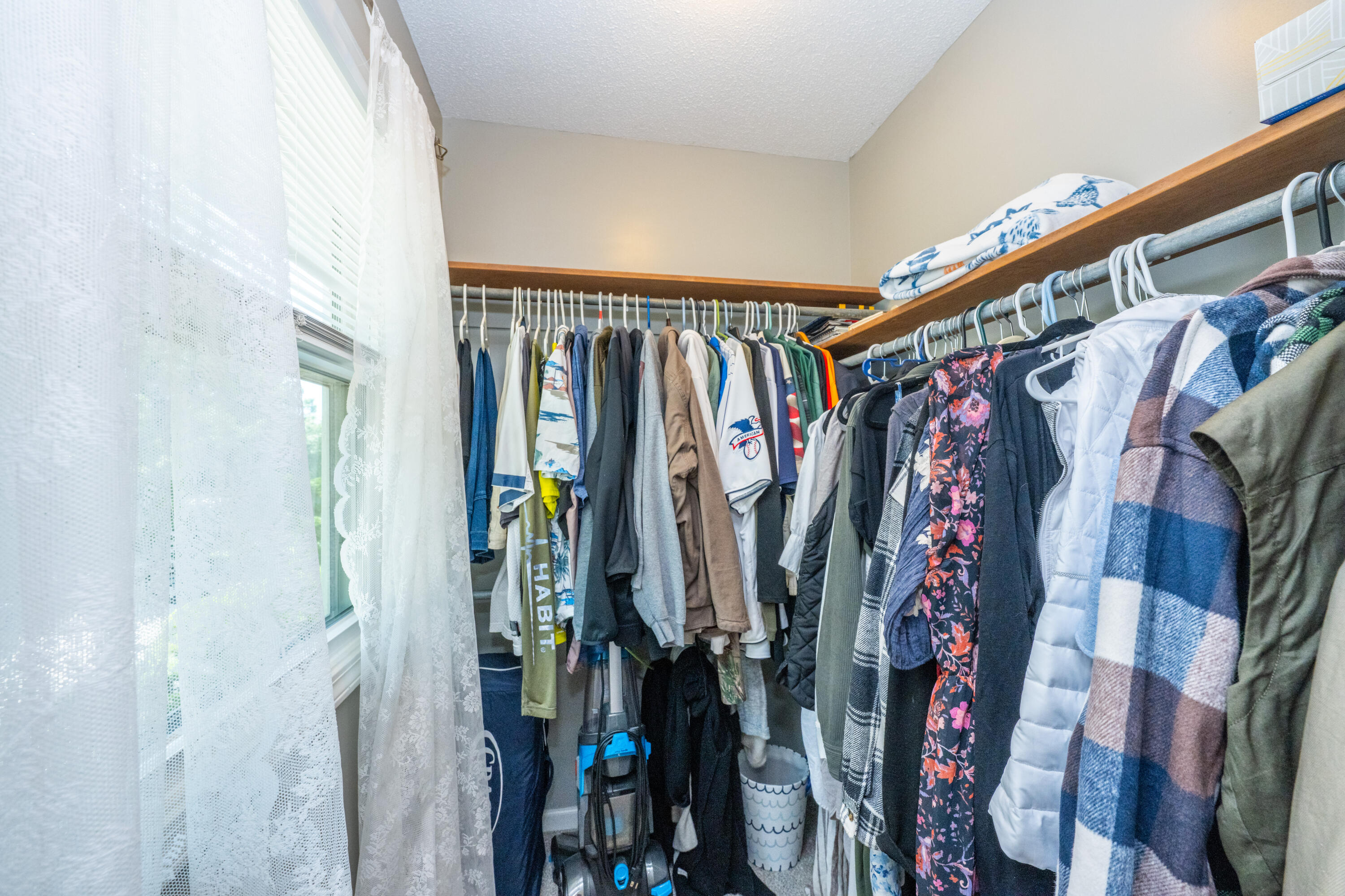 2240 Pleasant Hill Drive Norton Shores MI 49441