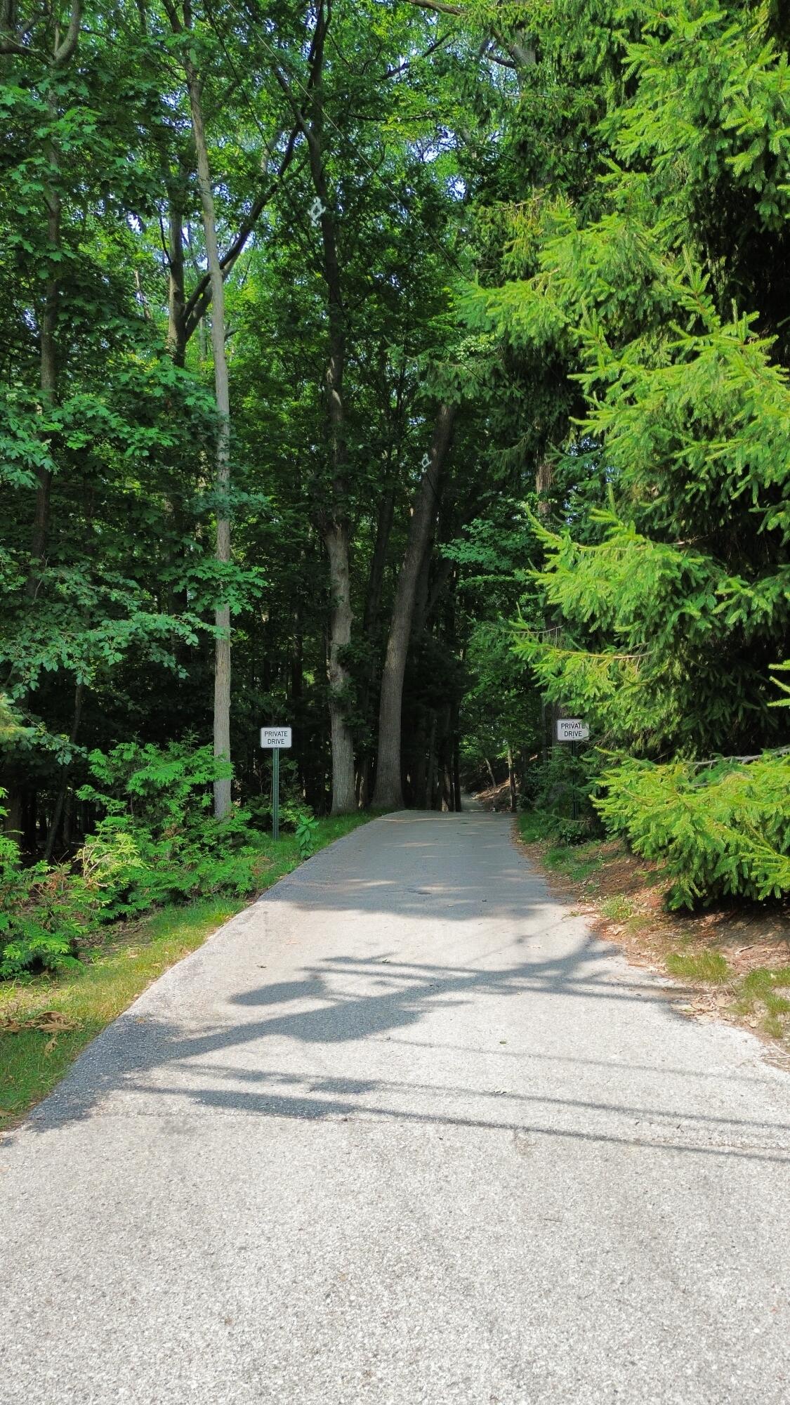 2240 Pleasant Hill Drive Norton Shores MI 49441