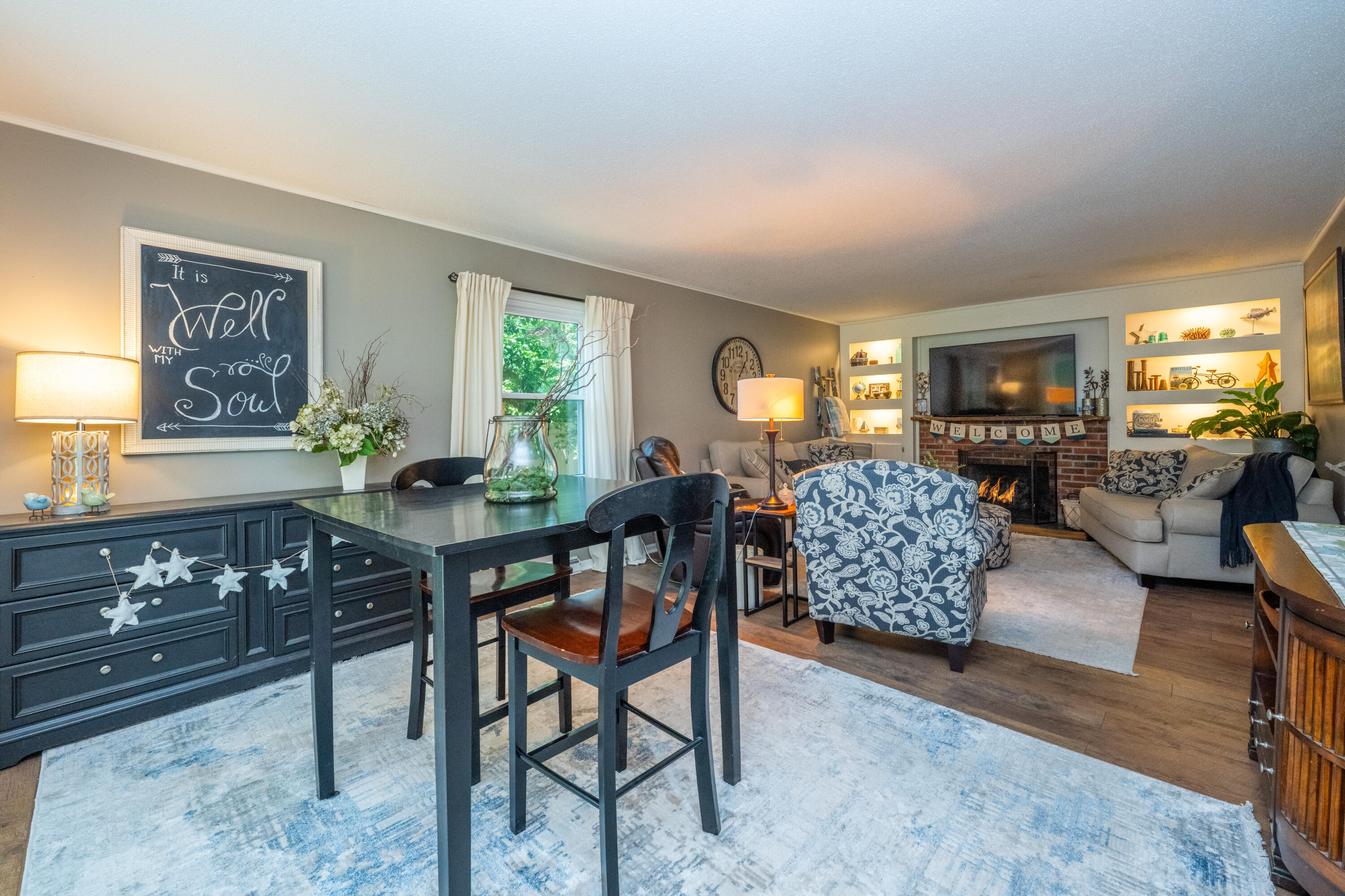 2240 Pleasant Hill Drive Norton Shores MI 49441