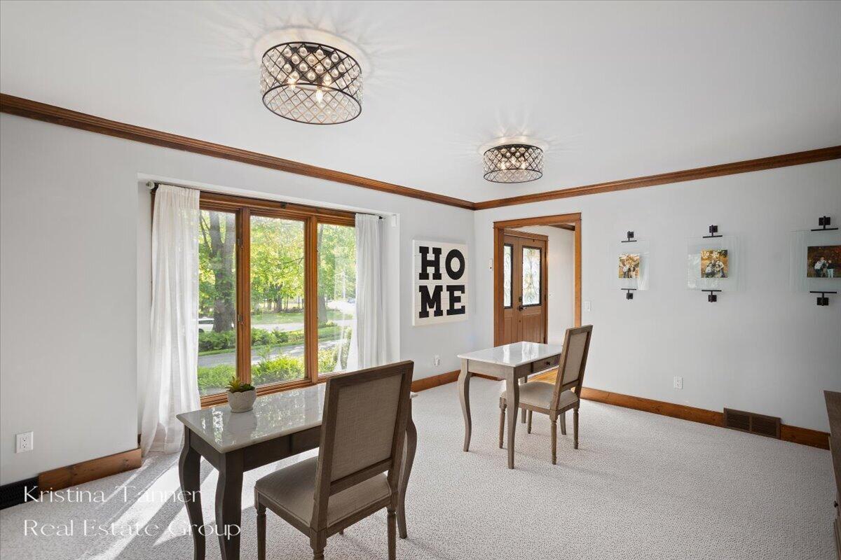 1585 Tammarron Avenue SE Grand Rapids MI 49546