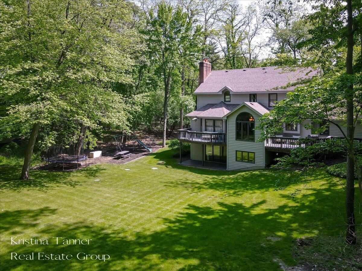 1585 Tammarron Avenue SE Grand Rapids MI 49546