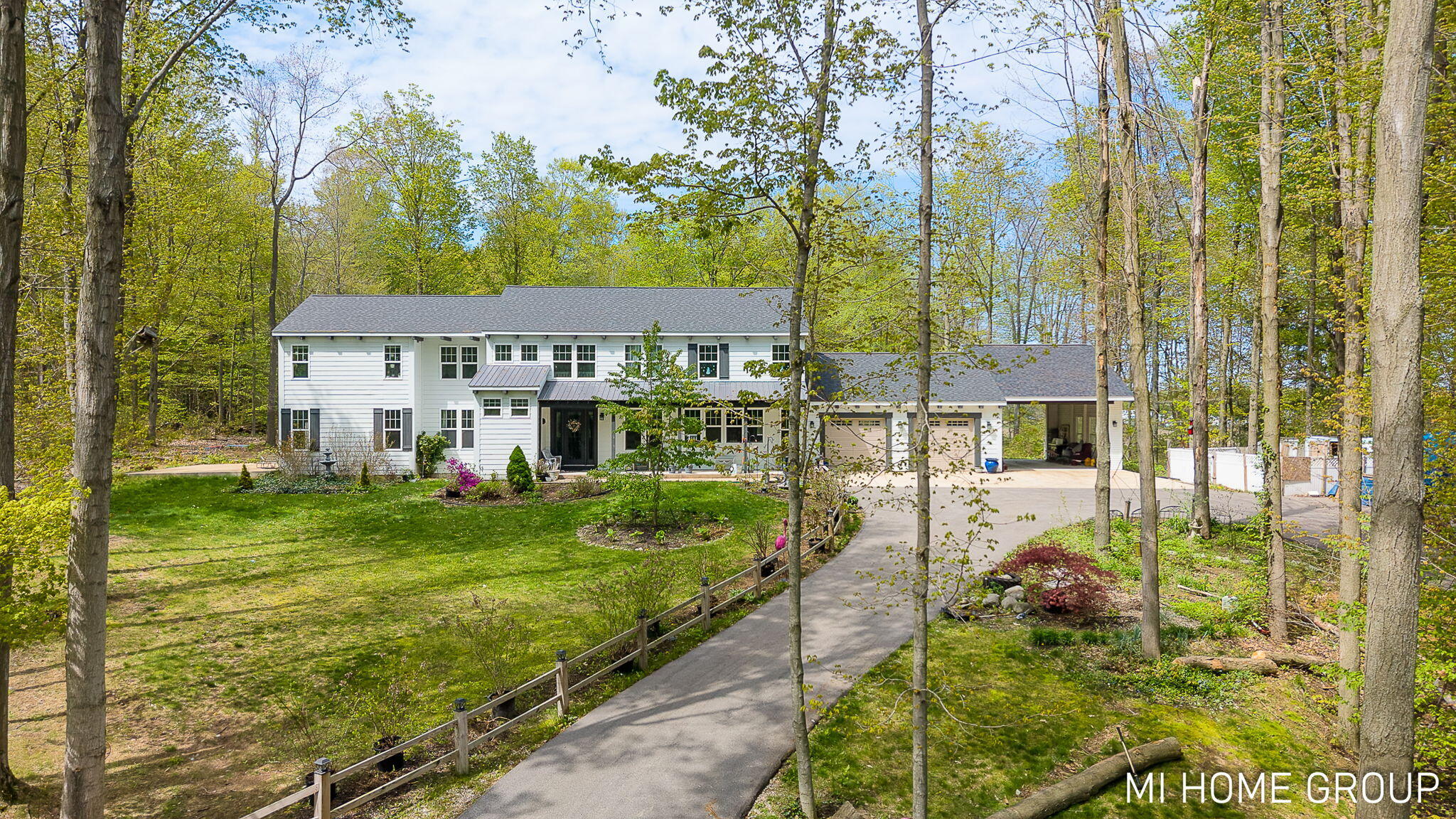 6467 118th Avenue Fennville MI 49408