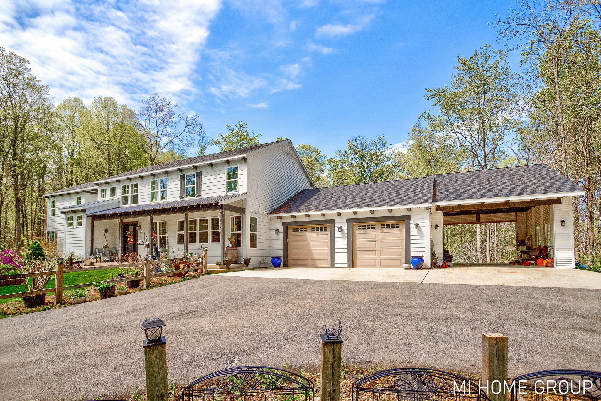 6467 118th Avenue Fennville MI 49408