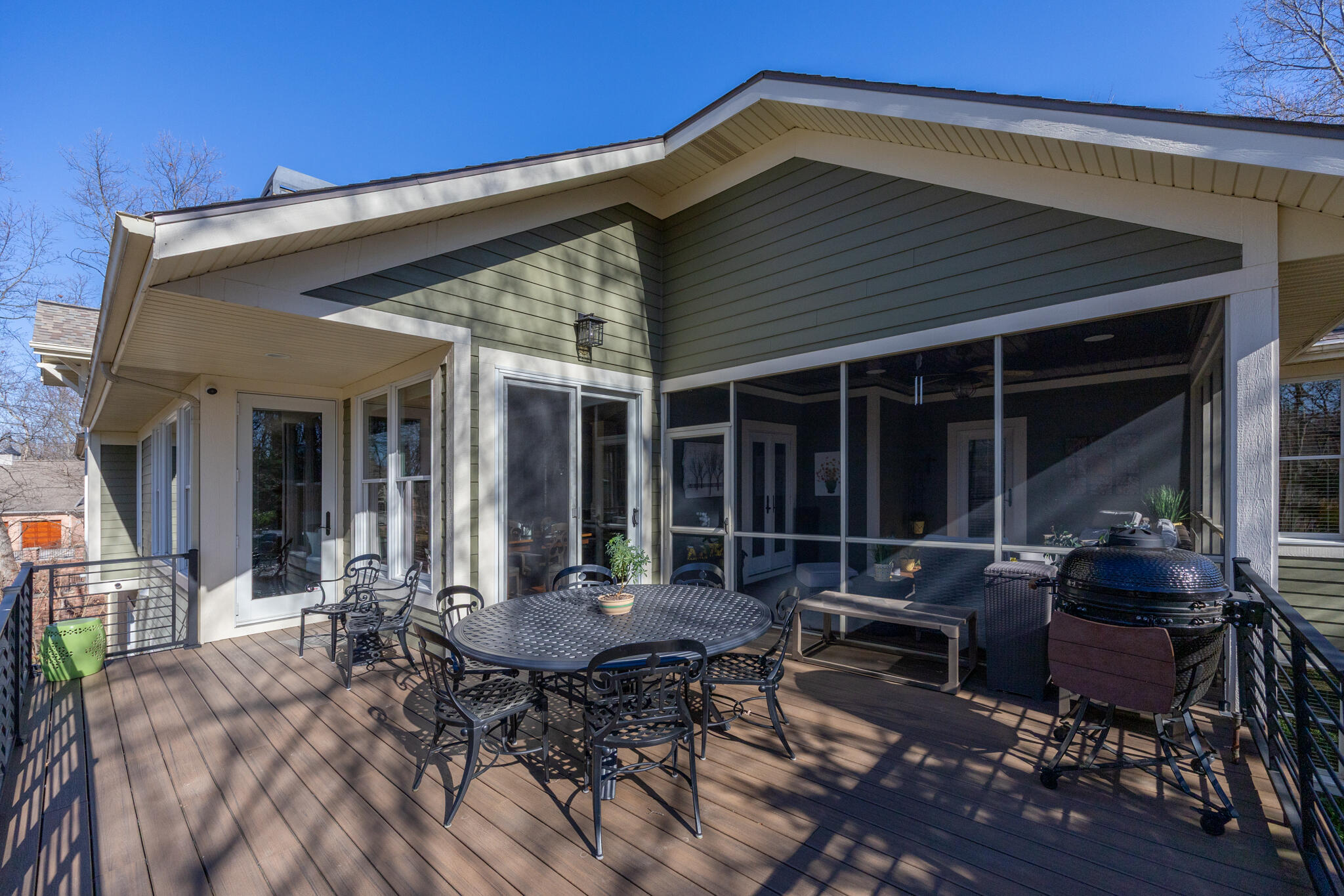 4209 N Oak Pointe NE Grand Rapids MI 49525