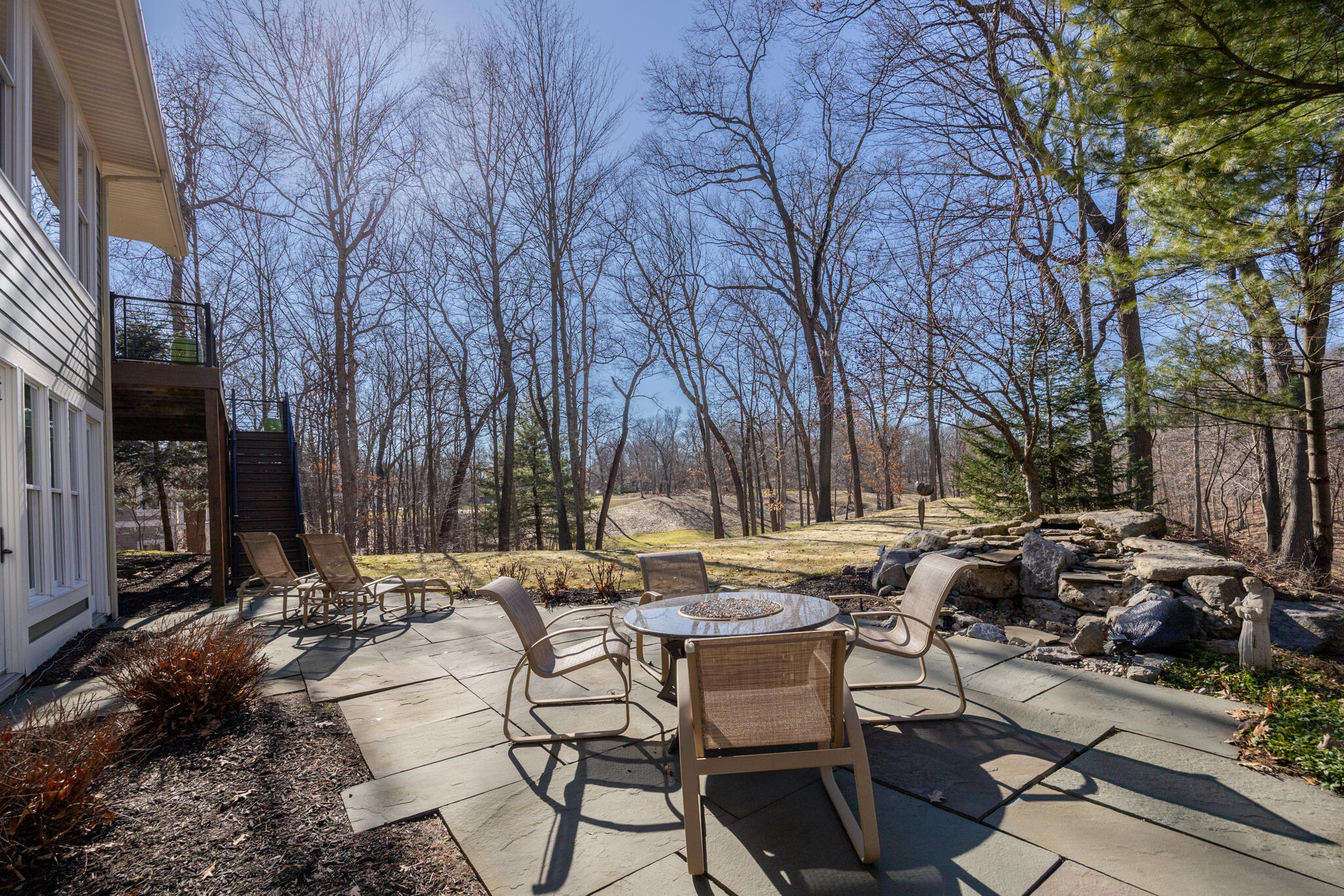 4209 N Oak Pointe NE Grand Rapids MI 49525