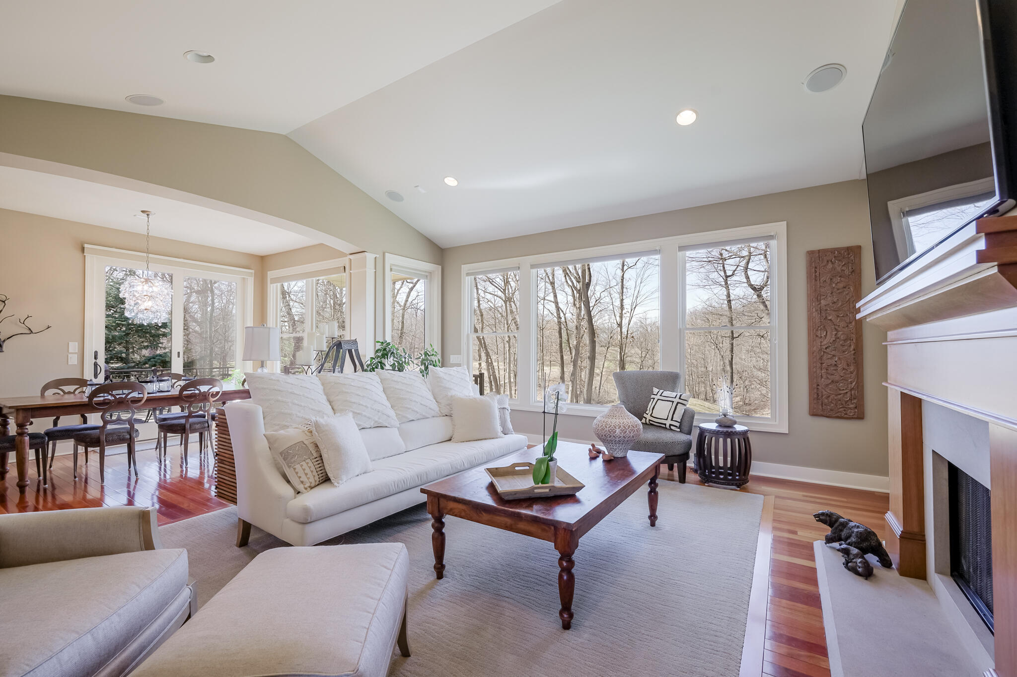 4209 N Oak Pointe NE Grand Rapids MI 49525