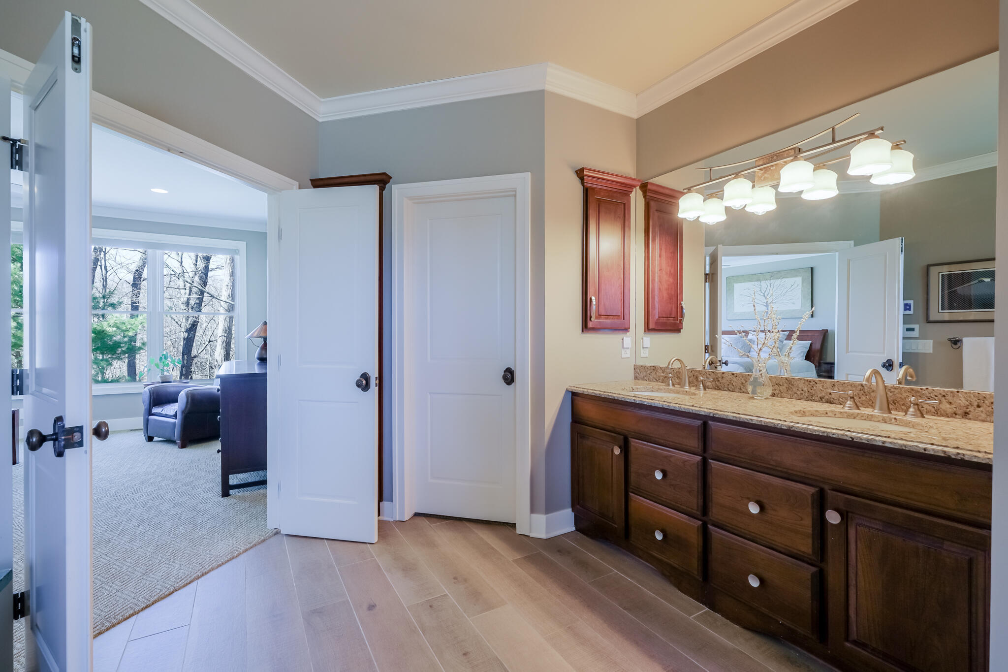 4209 N Oak Pointe NE Grand Rapids MI 49525