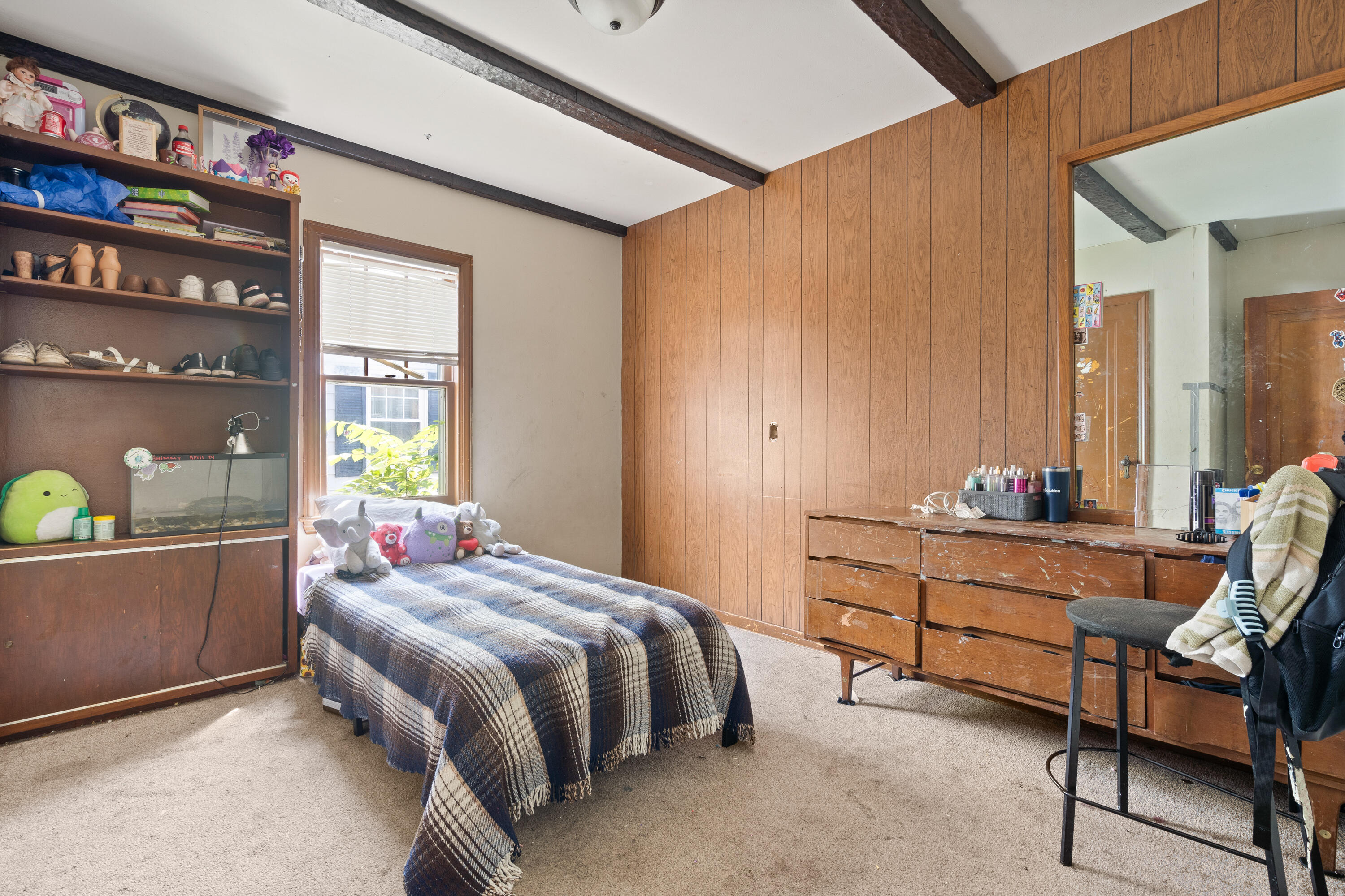 283 W 16th Street Holland MI 49423