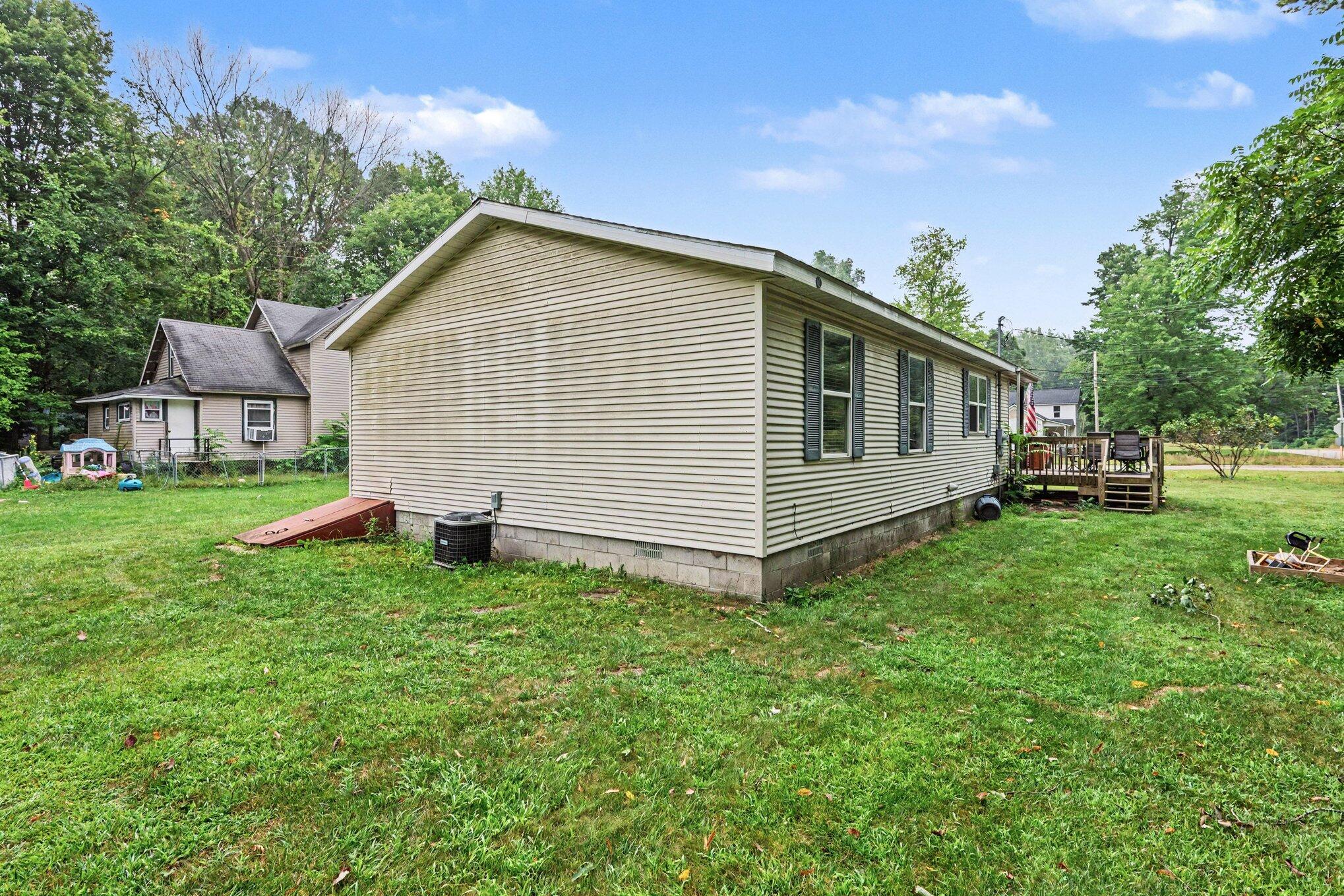 221 Lowe Street Allegan MI 49010