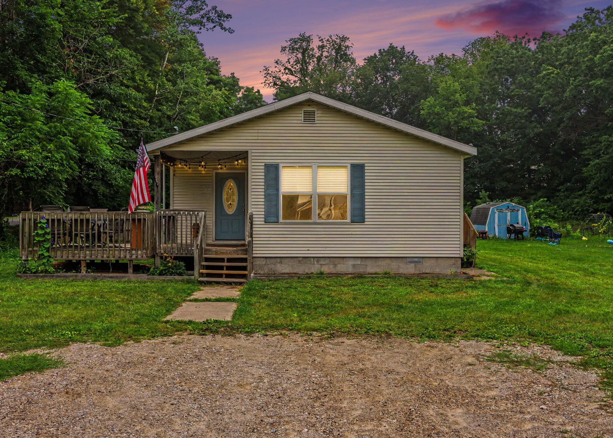 221 Lowe Street Allegan MI 49010