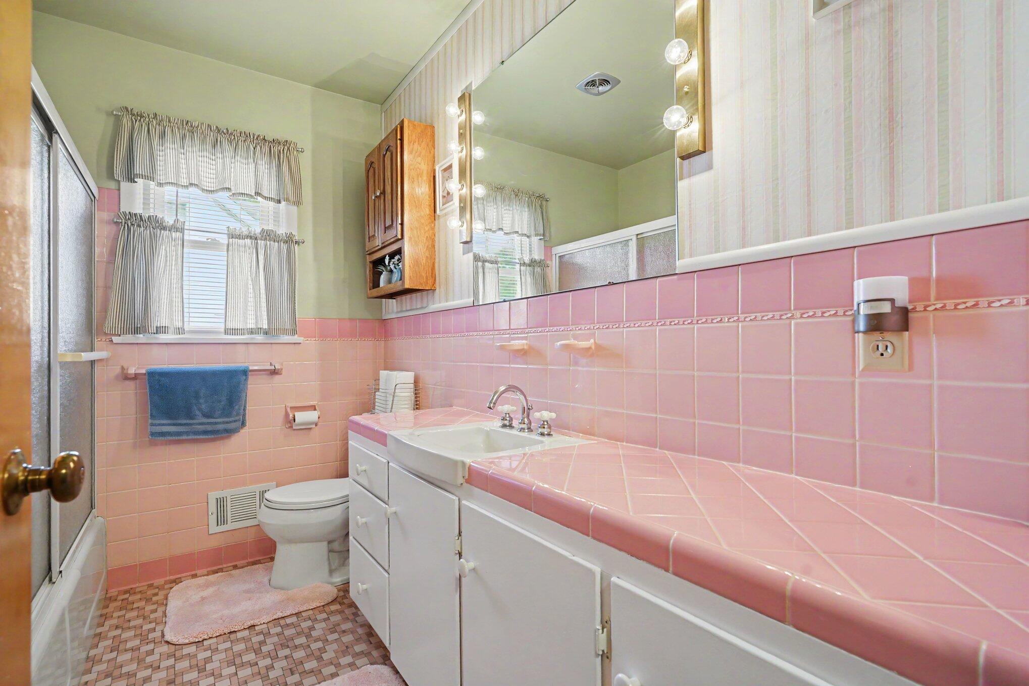 234 Randall Road Muskegon MI 49441