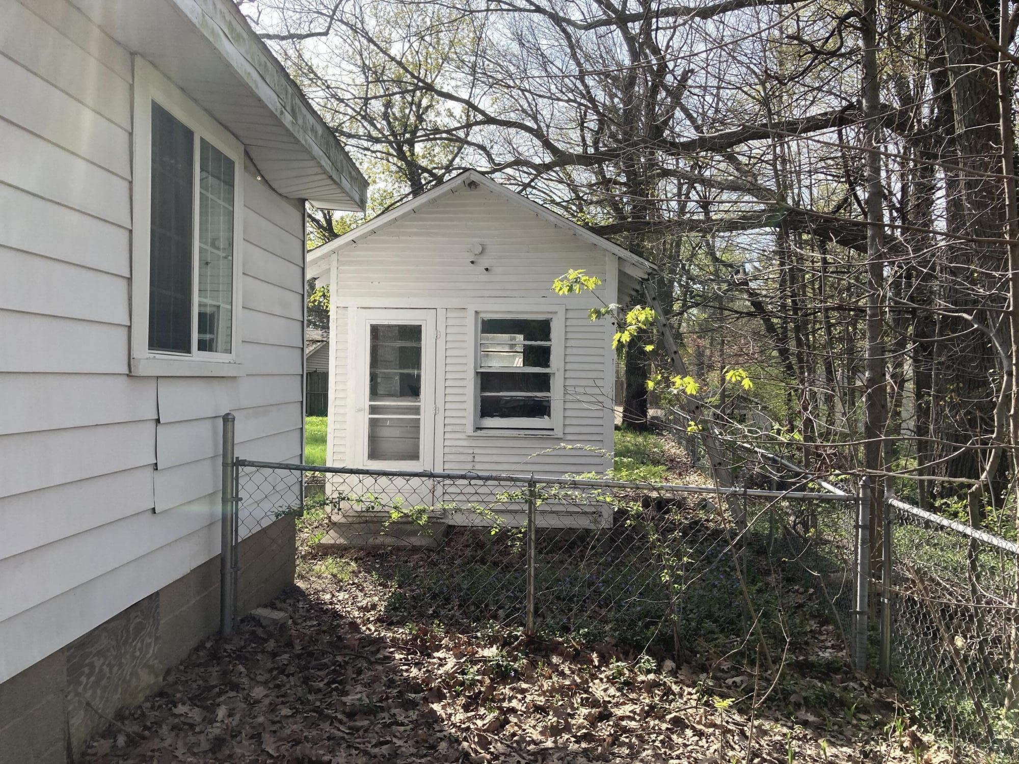 3067 Effie Place NE Grand Rapids MI 49505