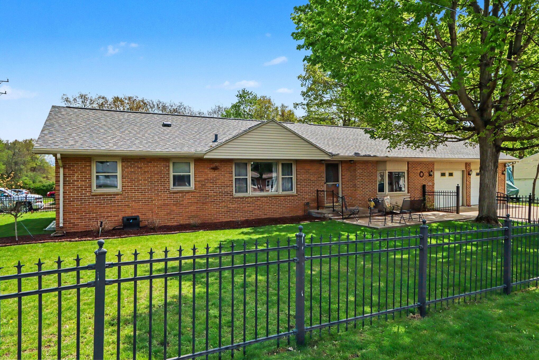 217 Ermine Avenue Kalamazoo MI 49048