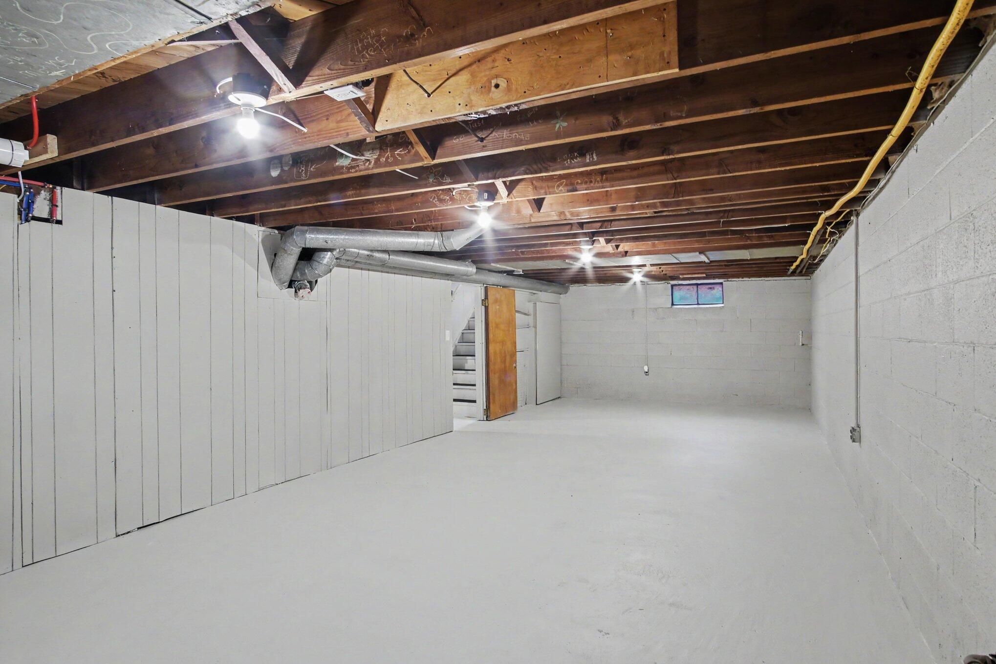 1339 Howard Avenue Muskegon MI 49442