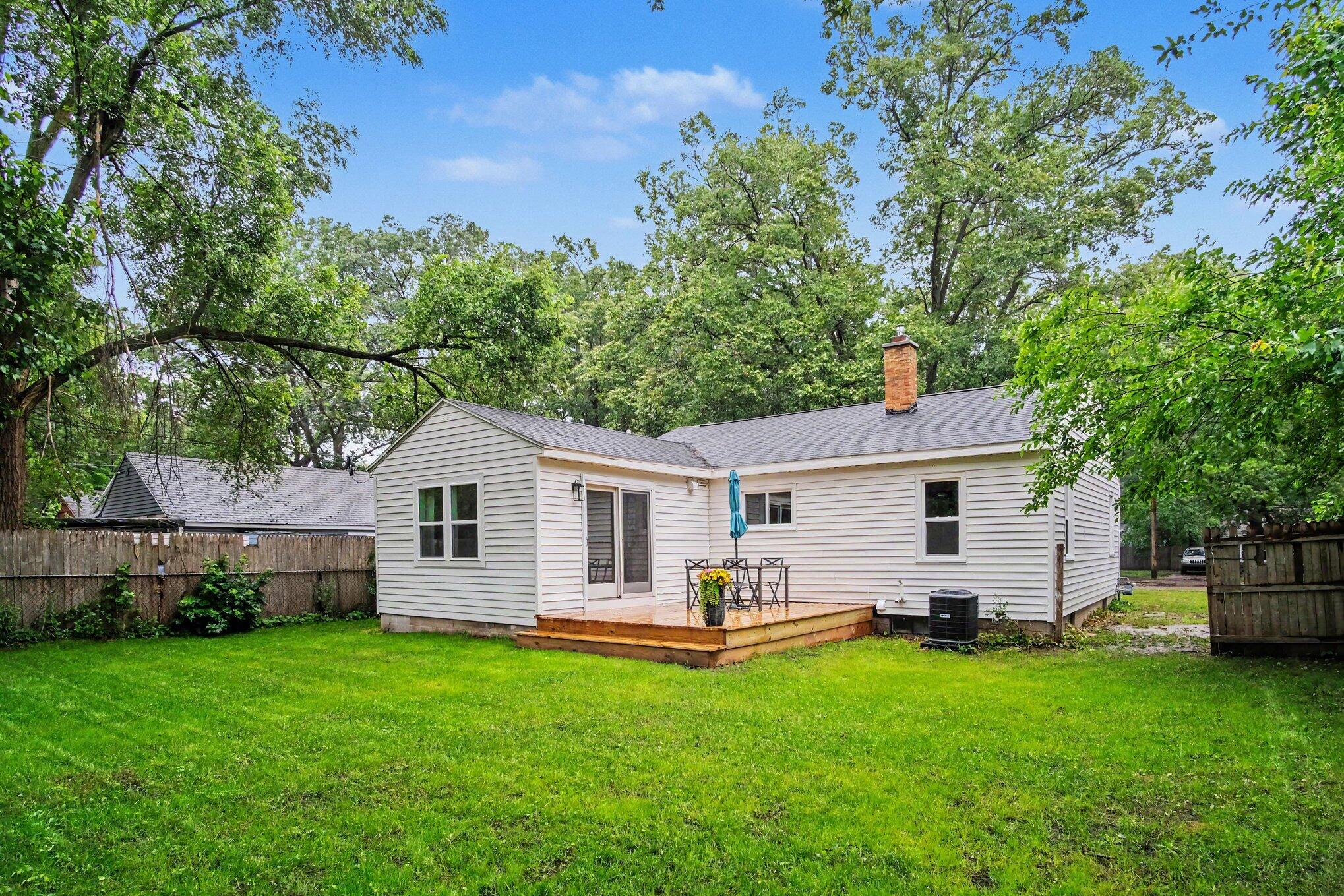 1339 Howard Avenue Muskegon MI 49442