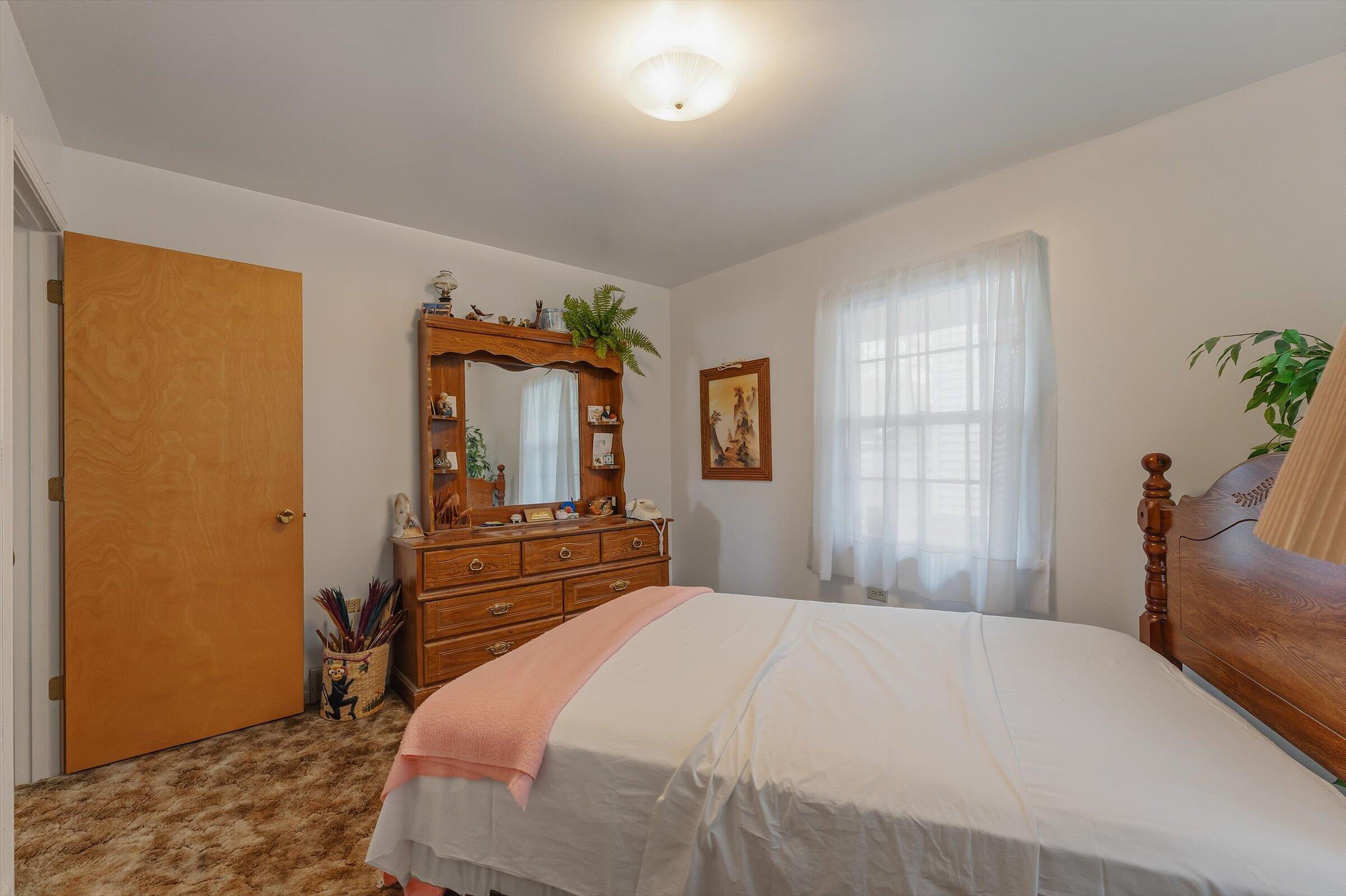 65351 E Peninsula Drive Cassopolis MI 49031