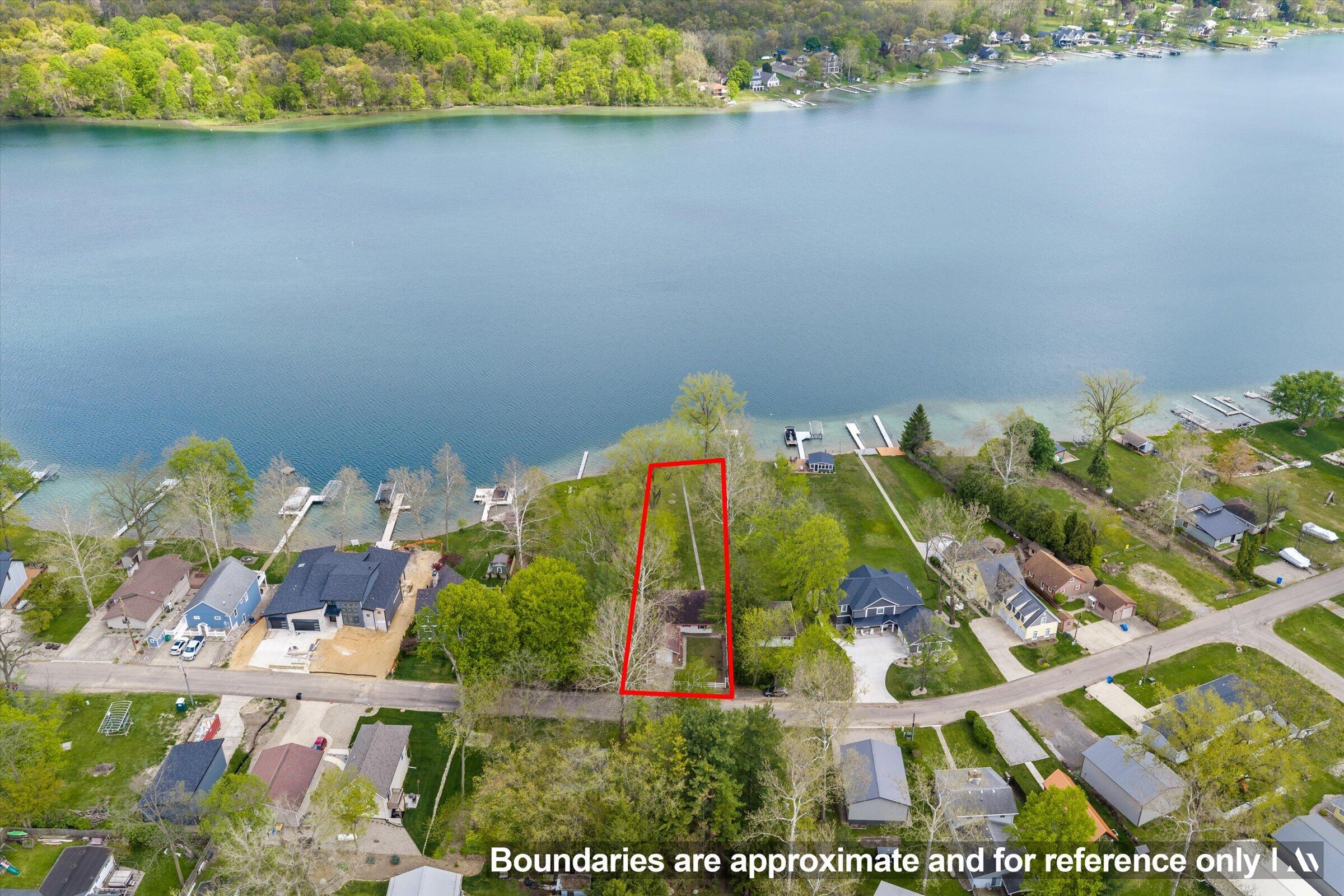 65351 E Peninsula Drive Cassopolis MI 49031