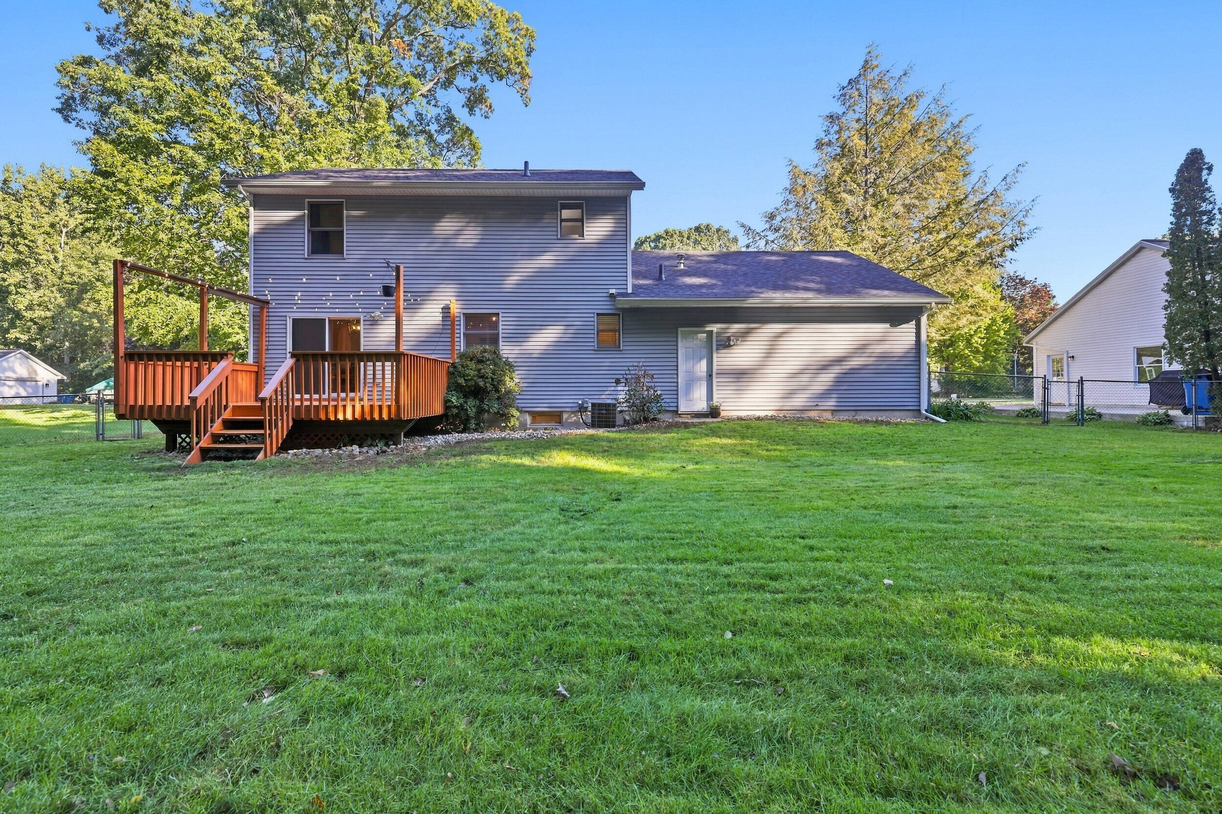 15362 Arborwood Drive Grand Haven MI 49417