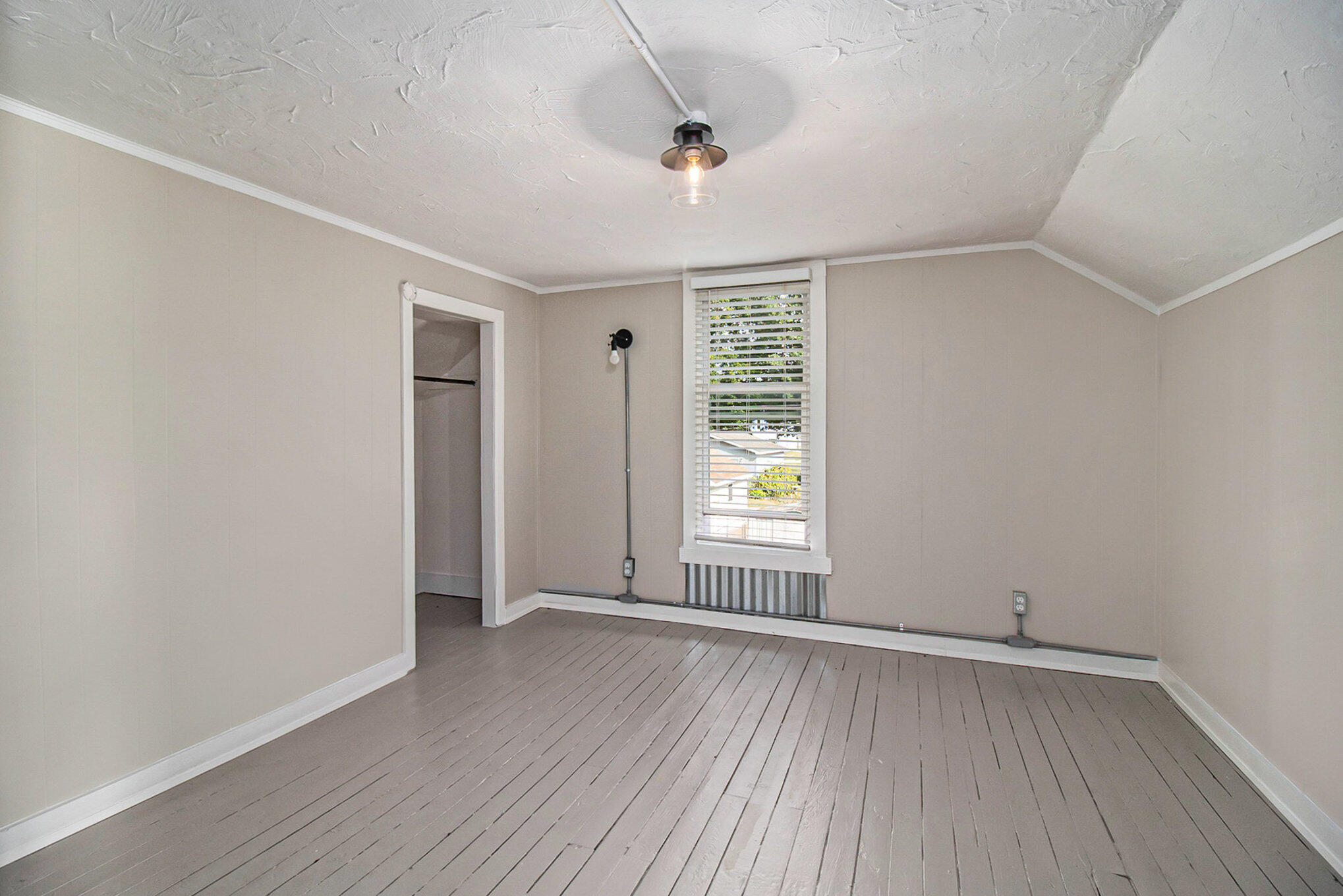 420 N Robert Street Ludington MI 49431