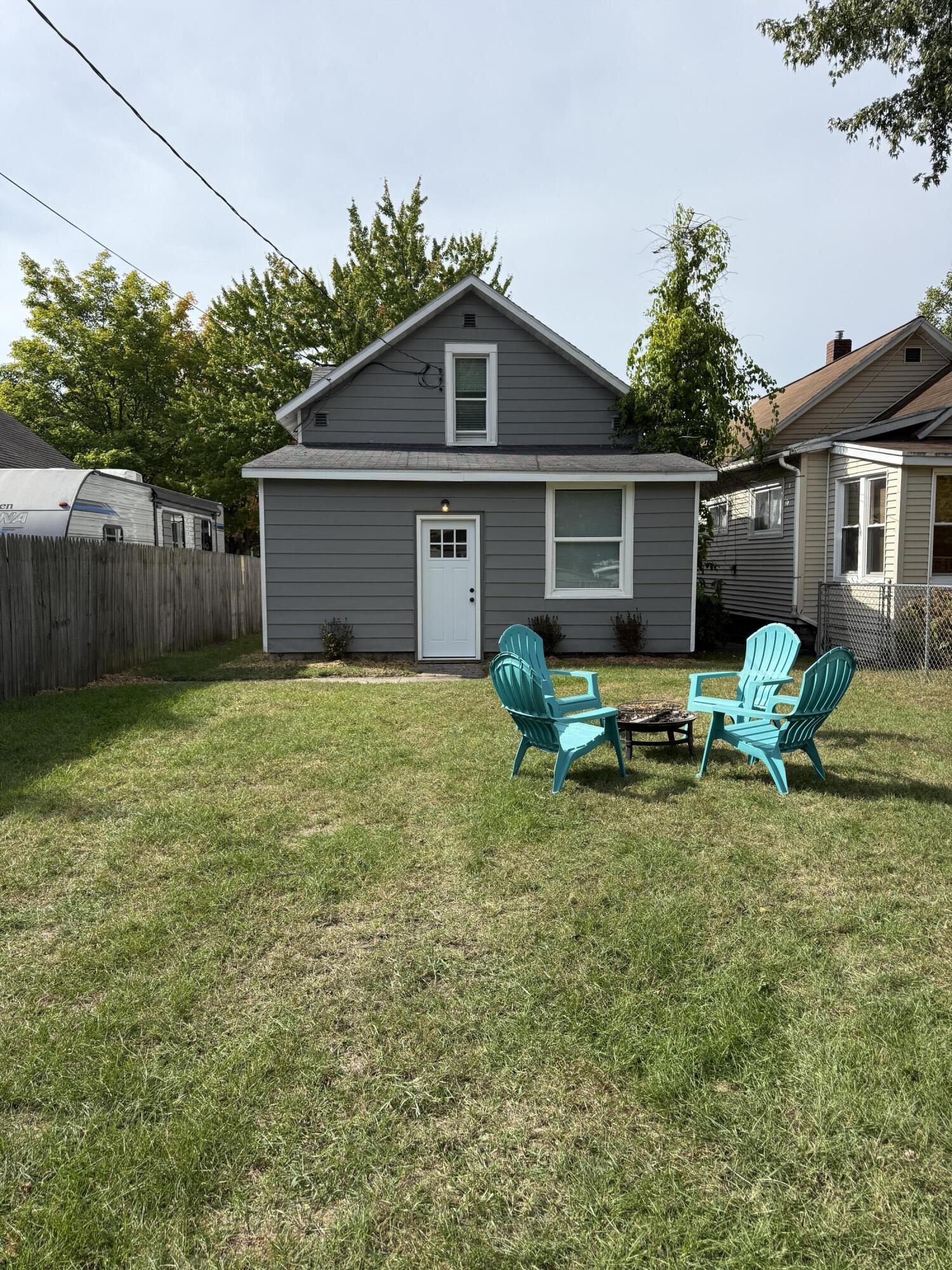 420 N Robert Street Ludington MI 49431