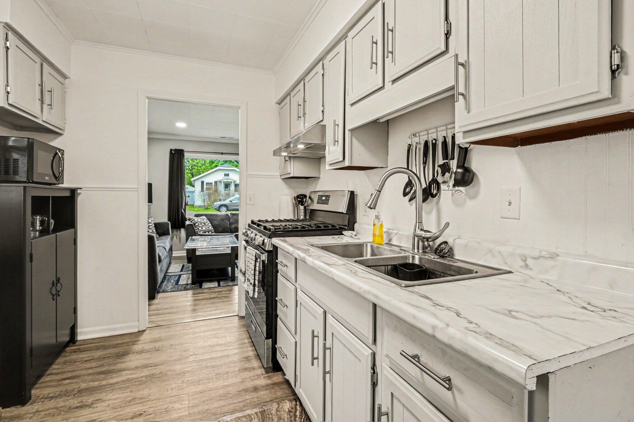 721 Washburn Avenue Kalamazoo MI 49048