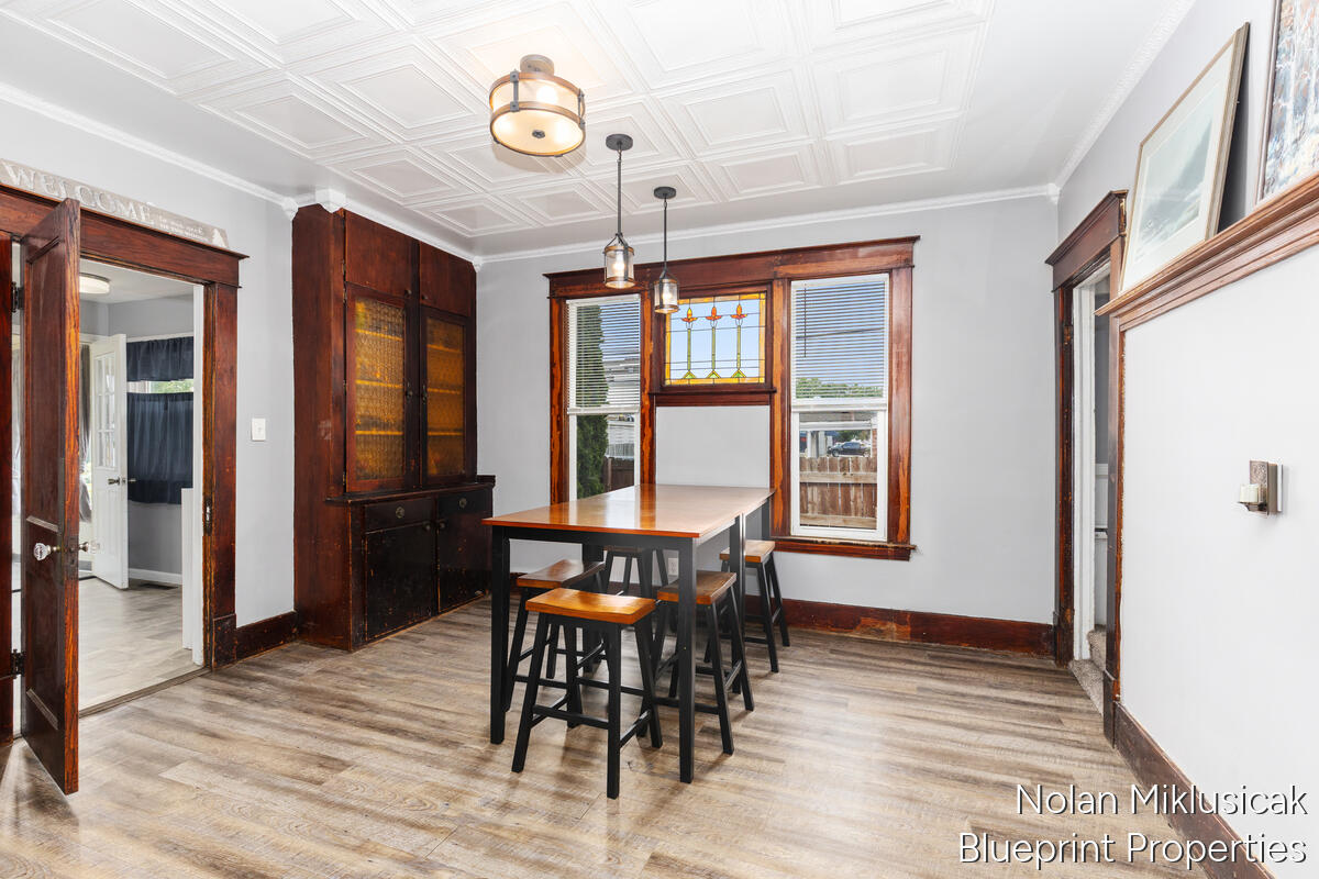 1147 Jennette Avenue NW Grand Rapids MI 49504