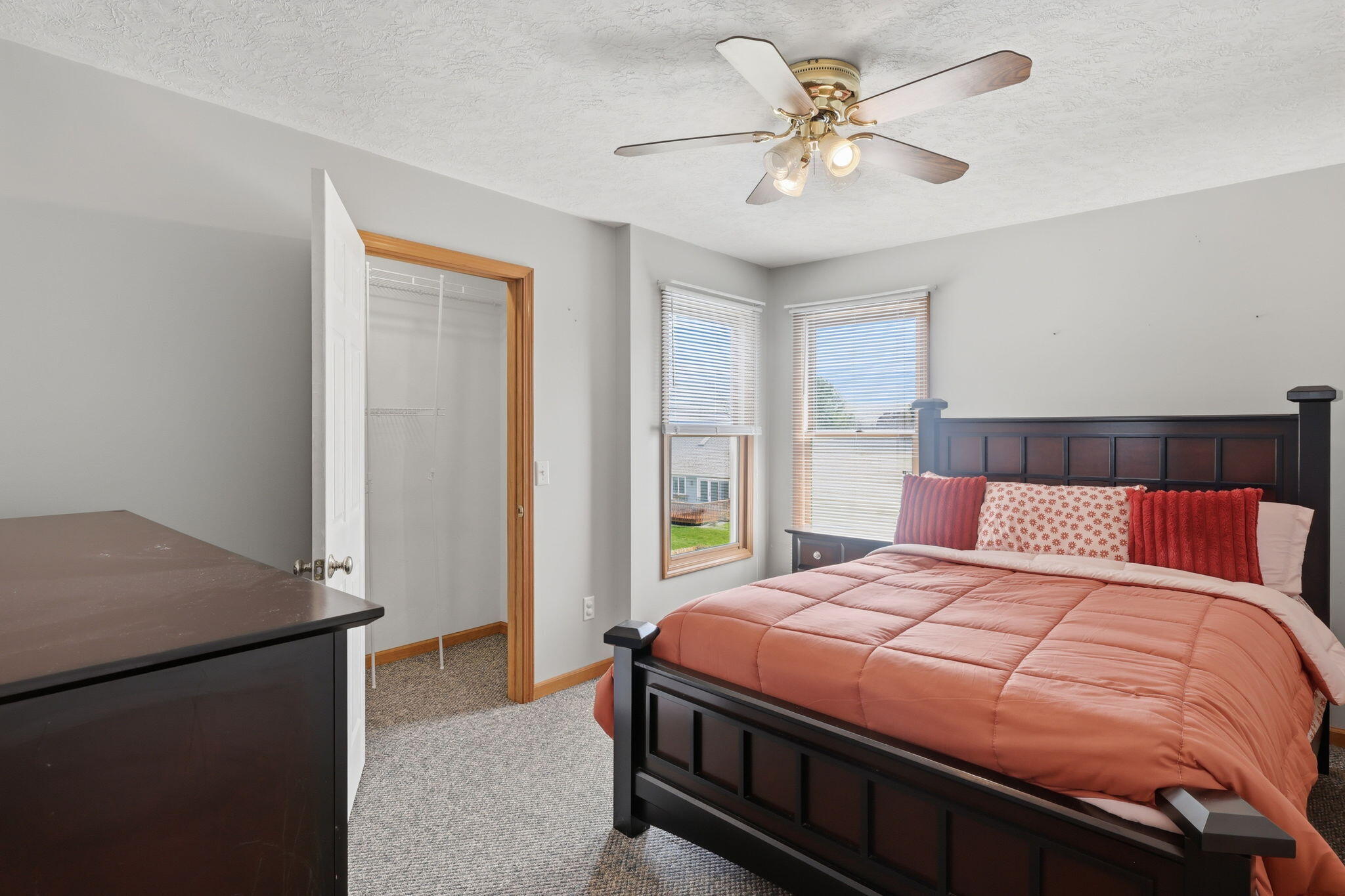 6564 Tulsa Avenue Kalamazoo MI 49048