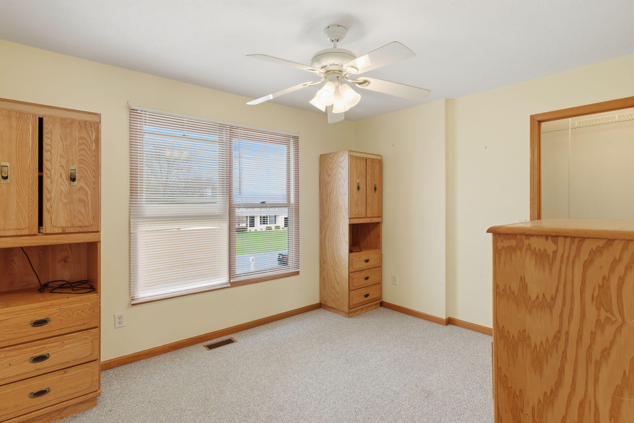 6564 Tulsa Avenue Kalamazoo MI 49048